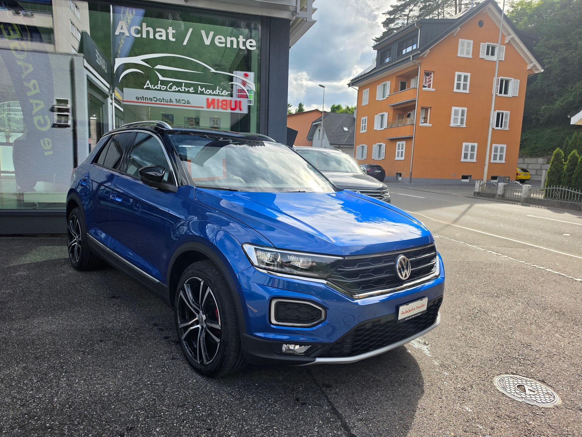 VW T-Roc 2.0 TDI SCR Advance 4Motion-image-1