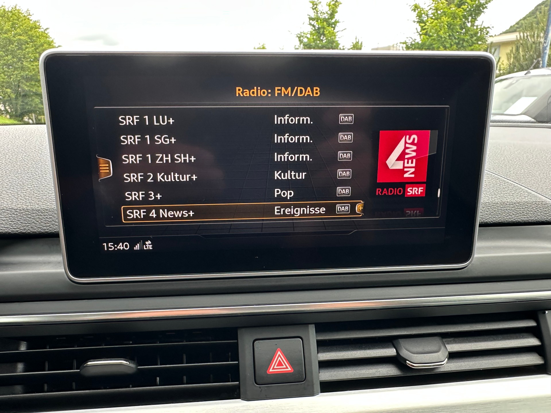 AUDI A4 Avant 3.0 TDI Sport quattro tiptronic-image-18