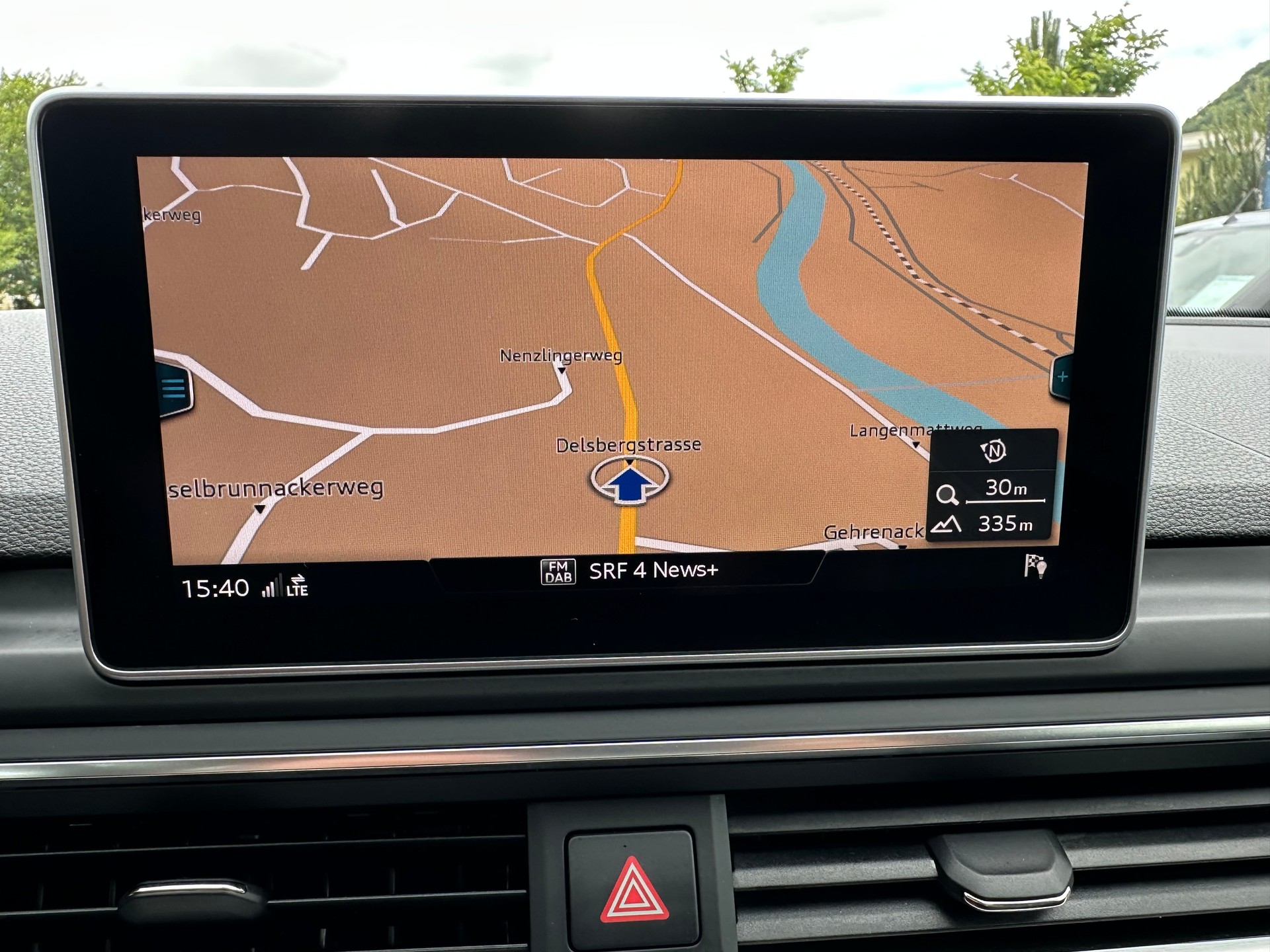 AUDI A4 Avant 3.0 TDI Sport quattro tiptronic-image-19