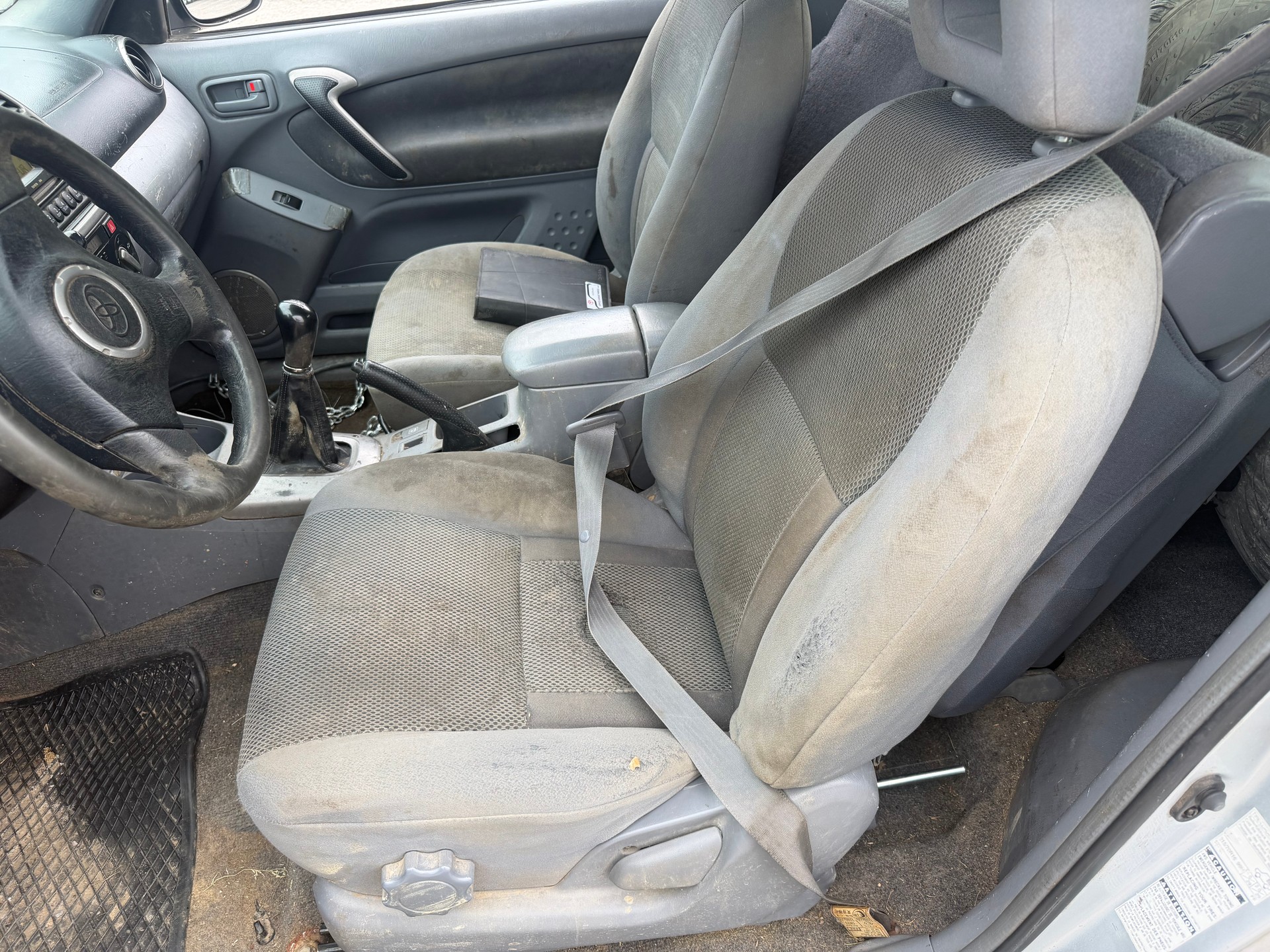 TOYOTA RAV-4 2.0 16V Linea Terra-image-4