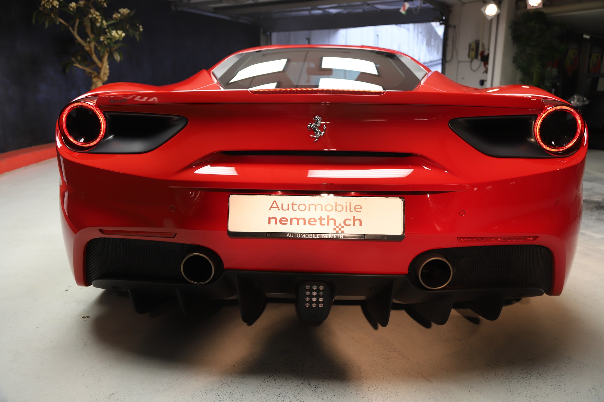 FERRARI 488 GTB 3.9 V8-image-4