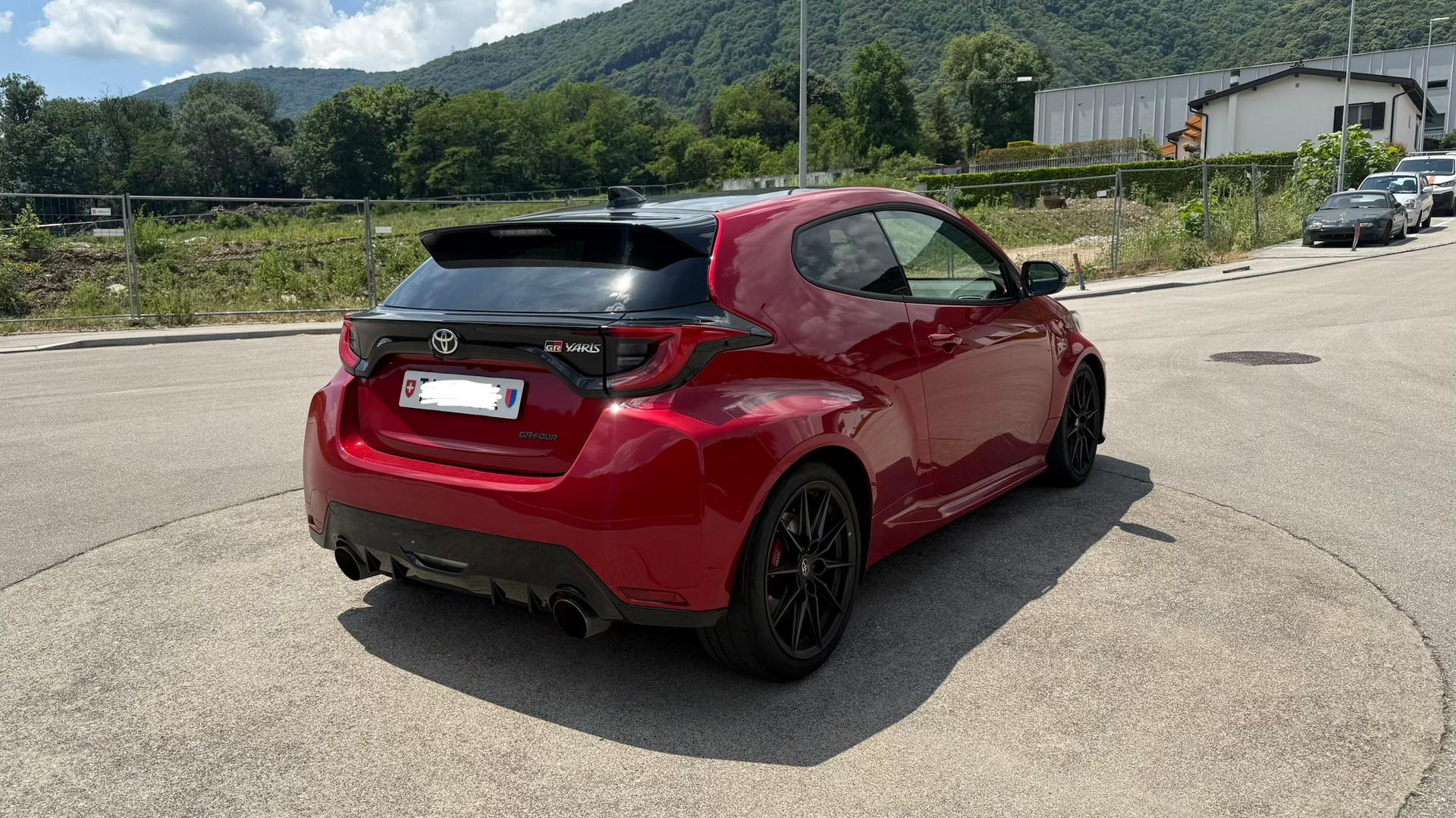 TOYOTA 1.6 Turbo Sport 4x4-image-2