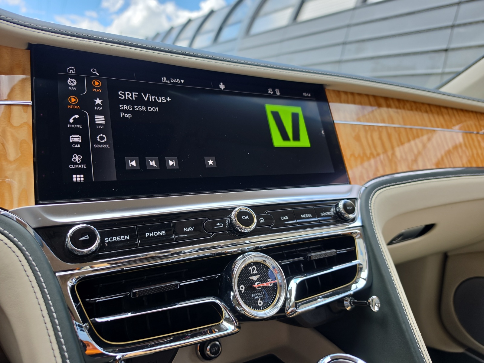 BENTLEY Flying Spur 6.0 W12 First Edition-image-18