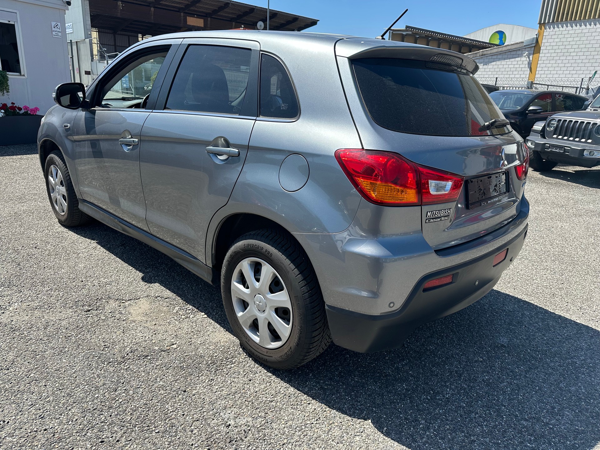 MITSUBISHI ASX 1.8 DID 4WD-image-7