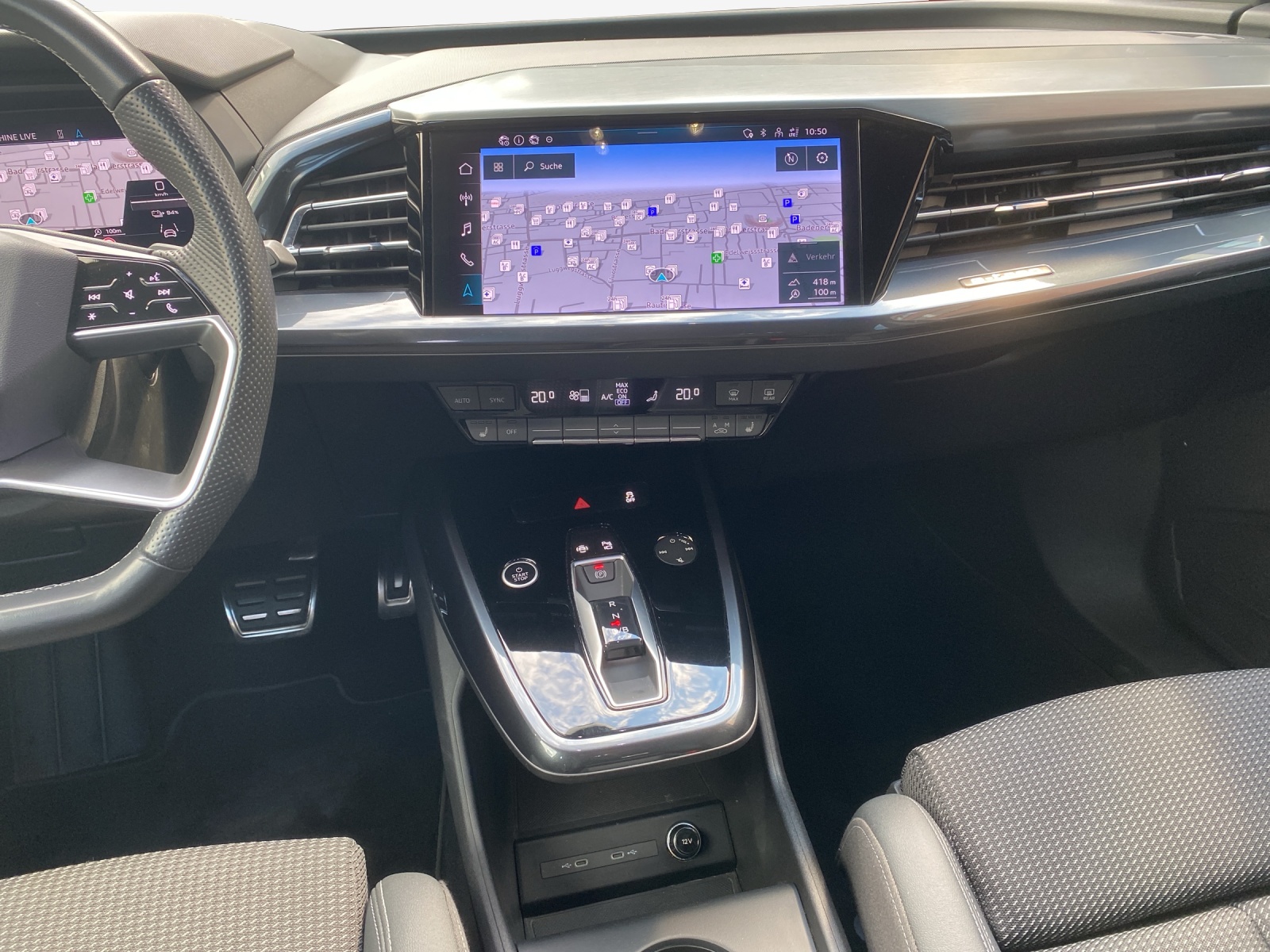 AUDI Q4 e-tron 50 quattro-image-10