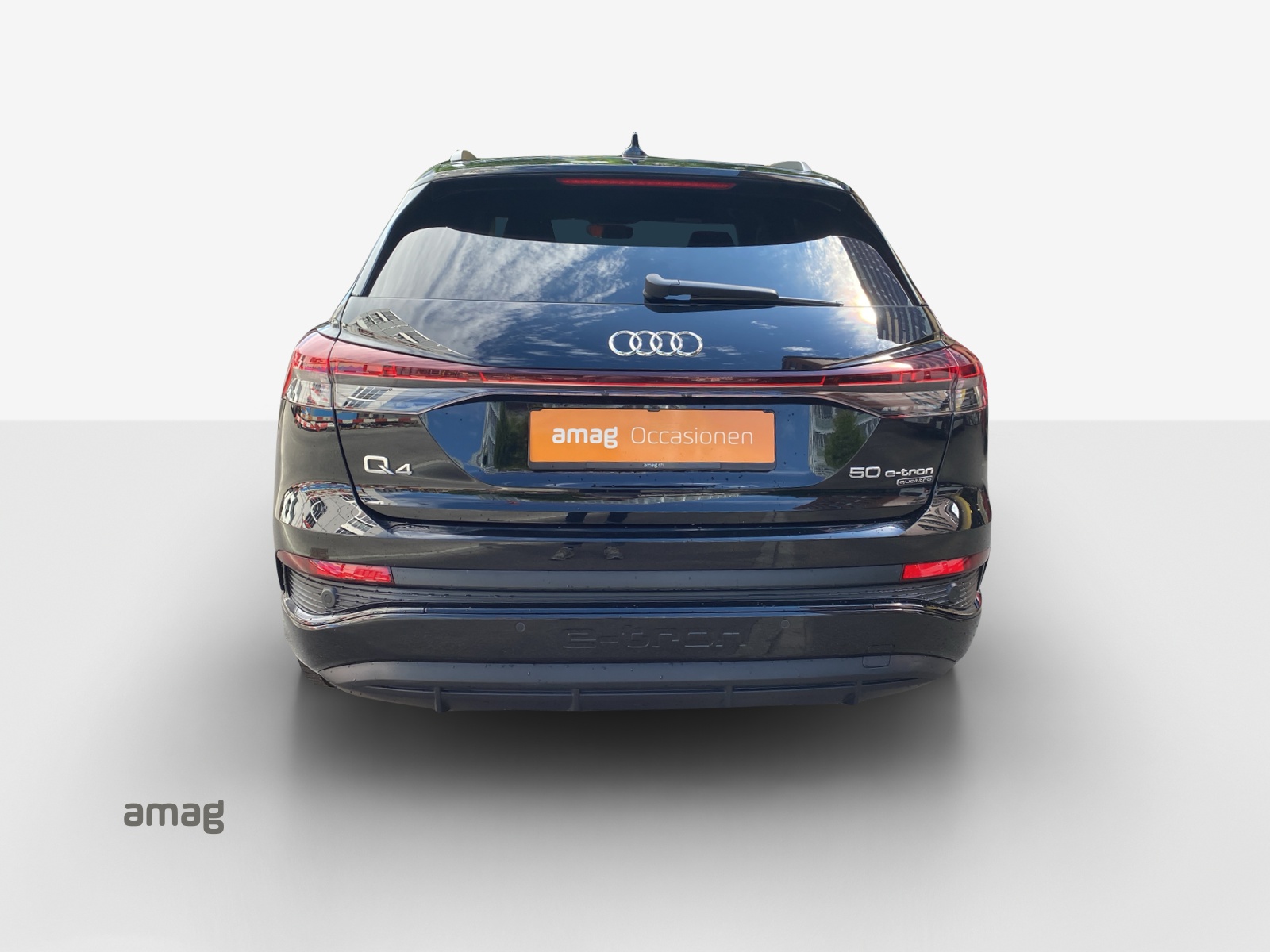 AUDI Q4 e-tron 50 quattro-image-3