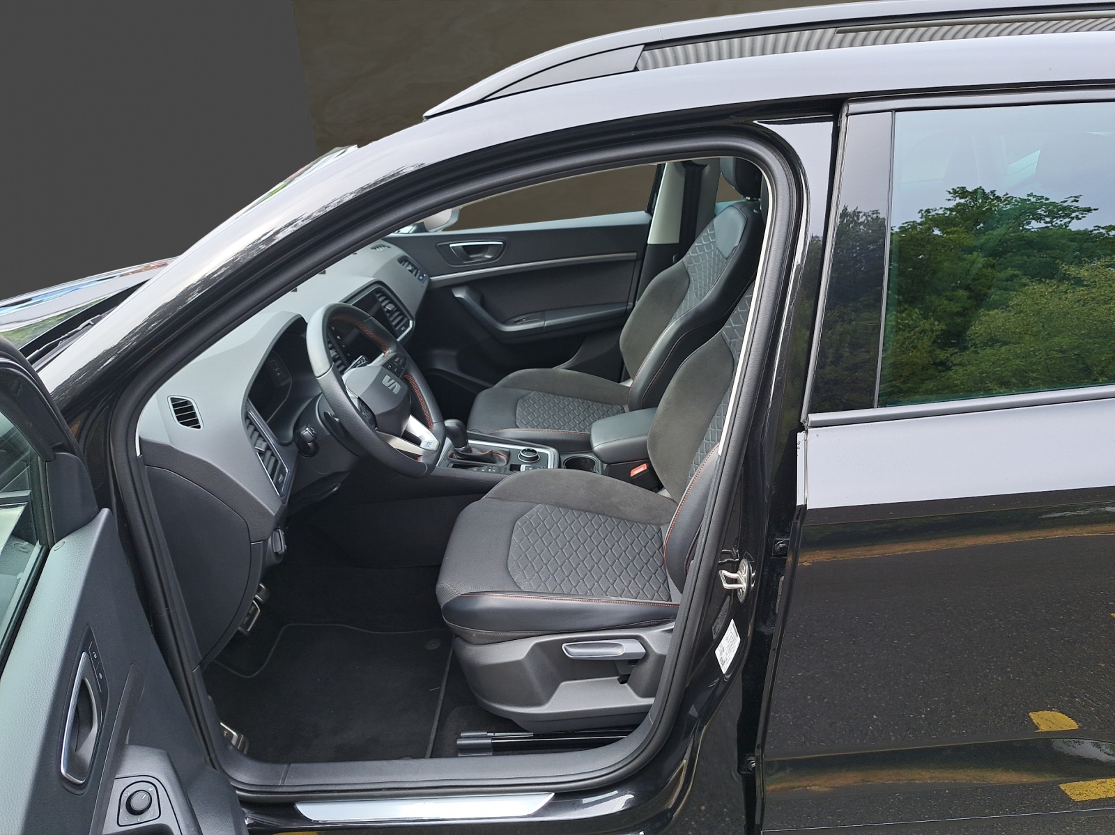 SEAT Ateca 1.5 TSI FR DSG-image-15