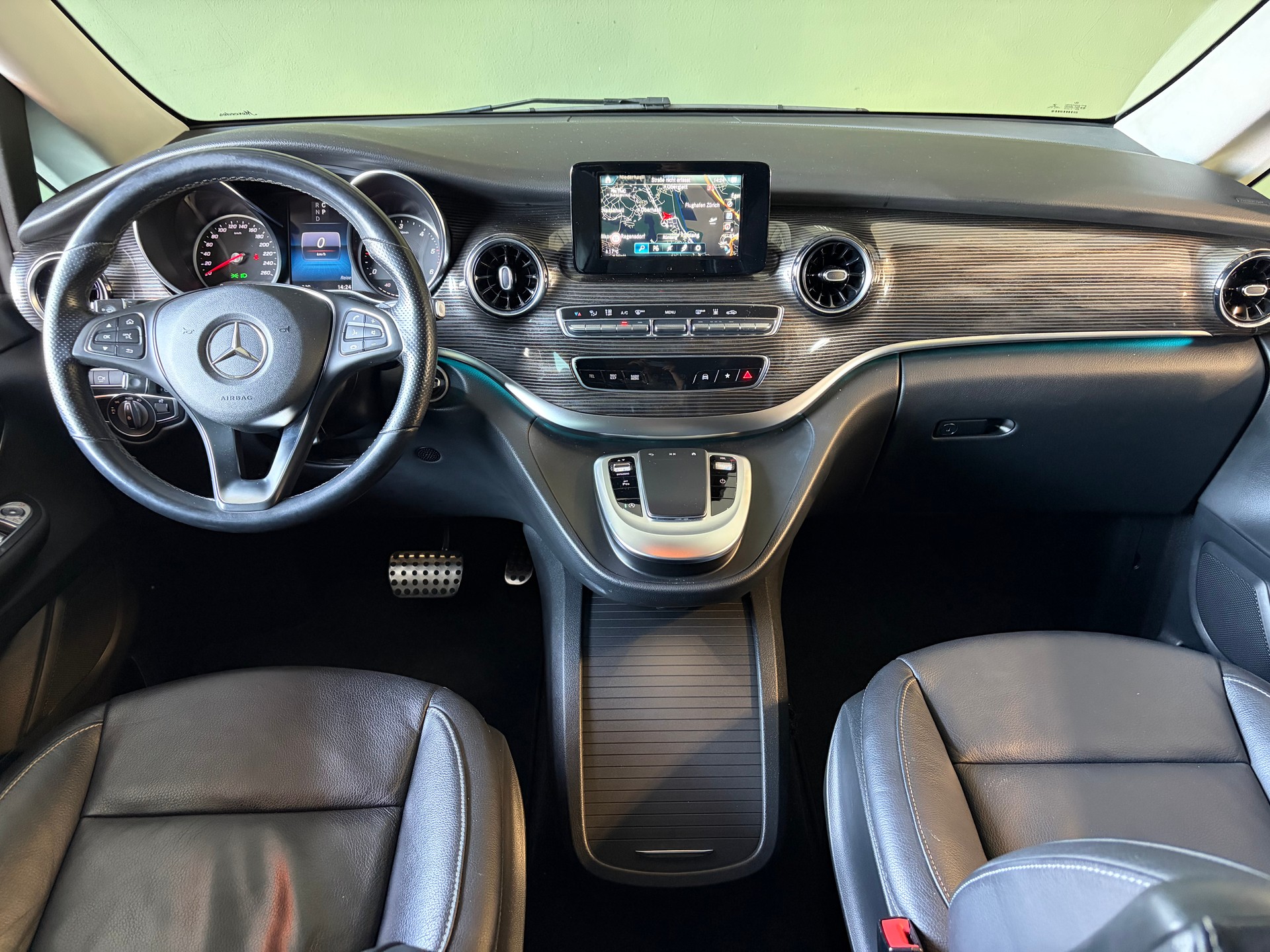 MERCEDES-BENZ V 250 d Kompakt 9G-Tronic *Ab MFK*STANDHEIZUNG*ANHÄNGERKUPPLUNG*-image-7