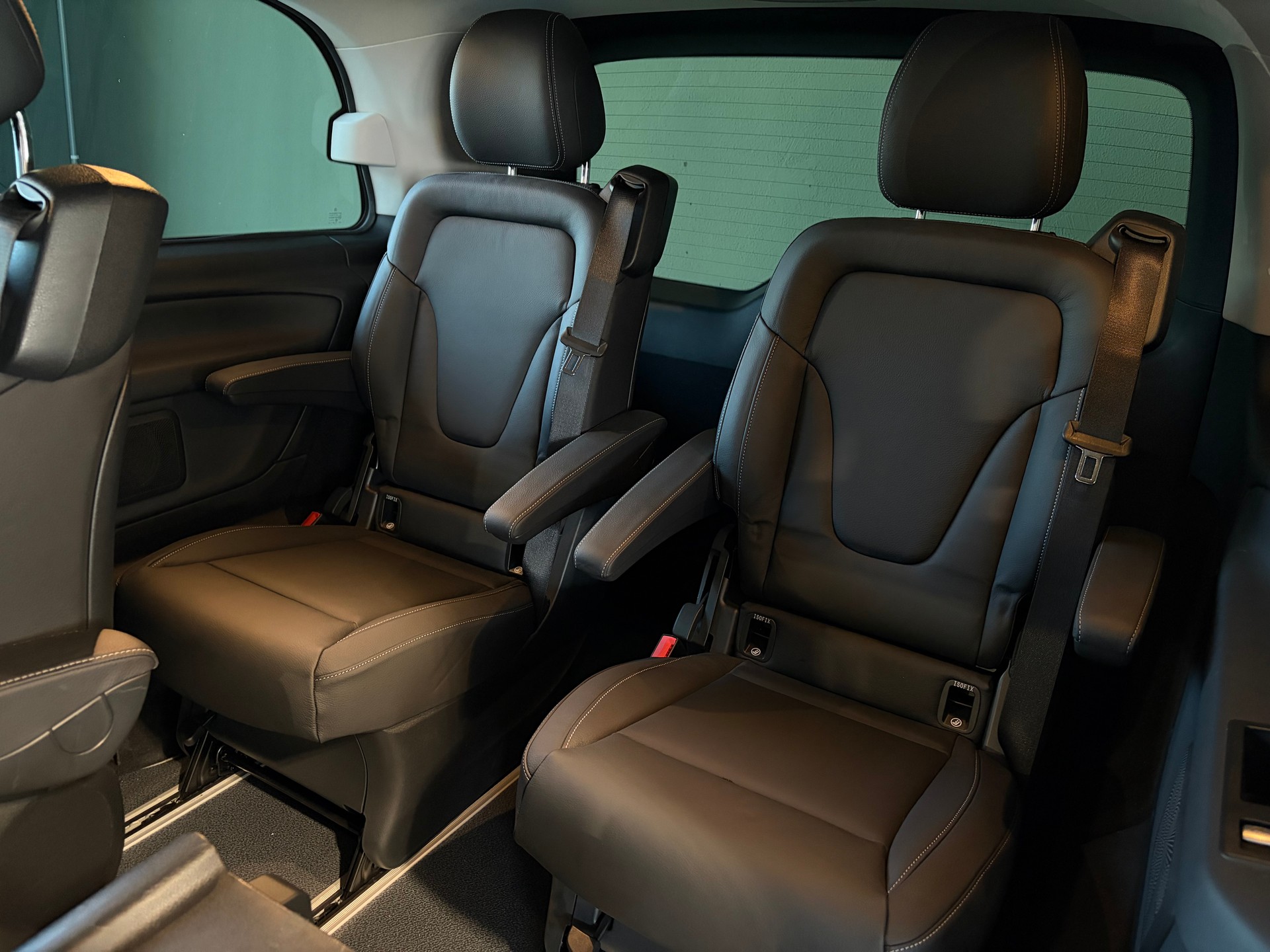 MERCEDES-BENZ V 250 d Kompakt 9G-Tronic *Ab MFK*STANDHEIZUNG*ANHÄNGERKUPPLUNG*-image-20