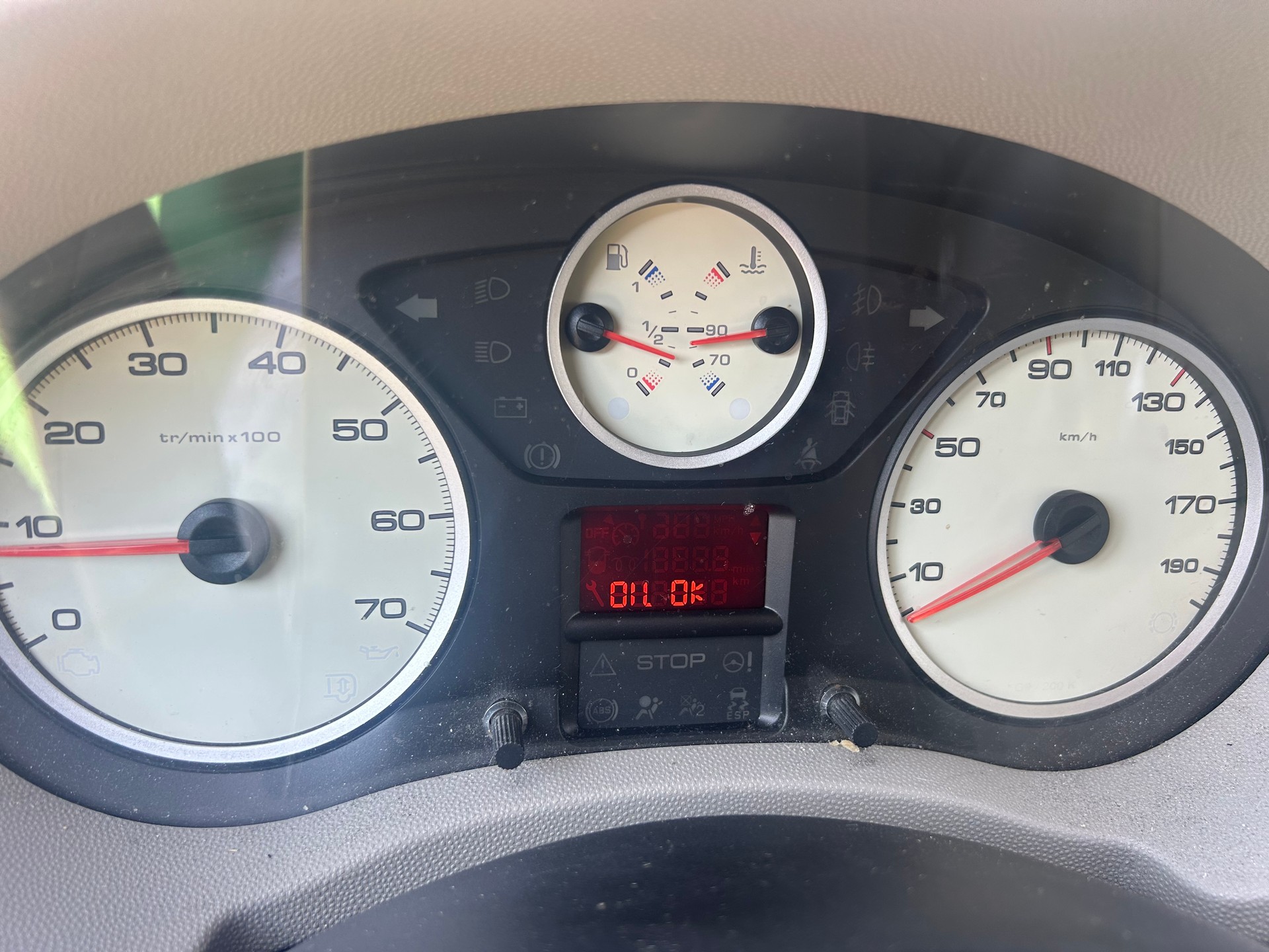 CITROEN Jumpy 2.0 HDi L1H1-image-12