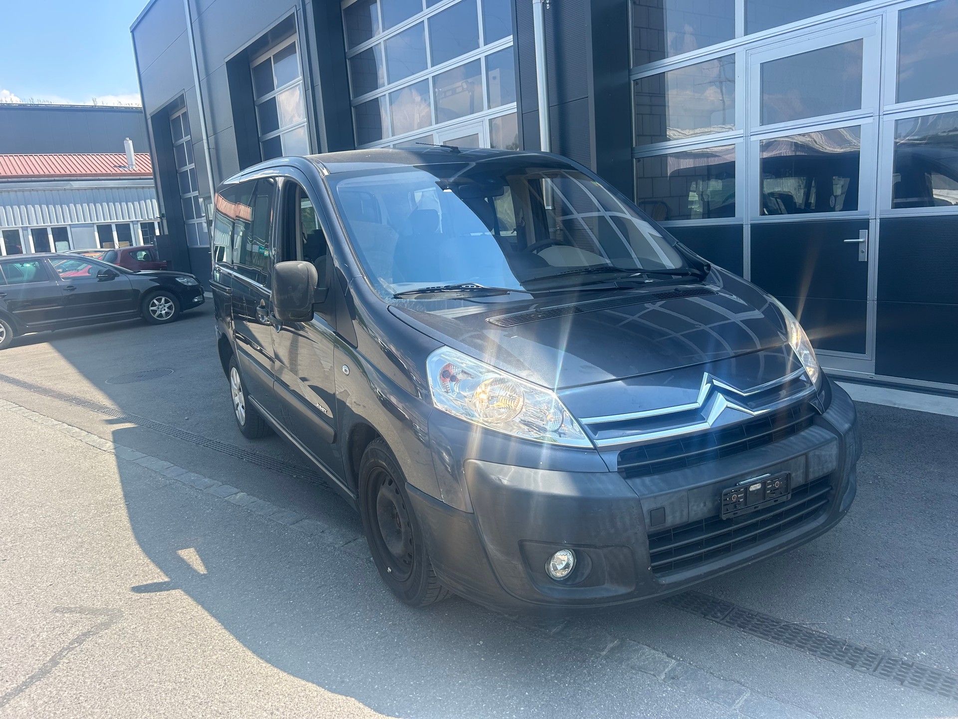 CITROEN Jumpy 2.0 HDi L1H1-image-1