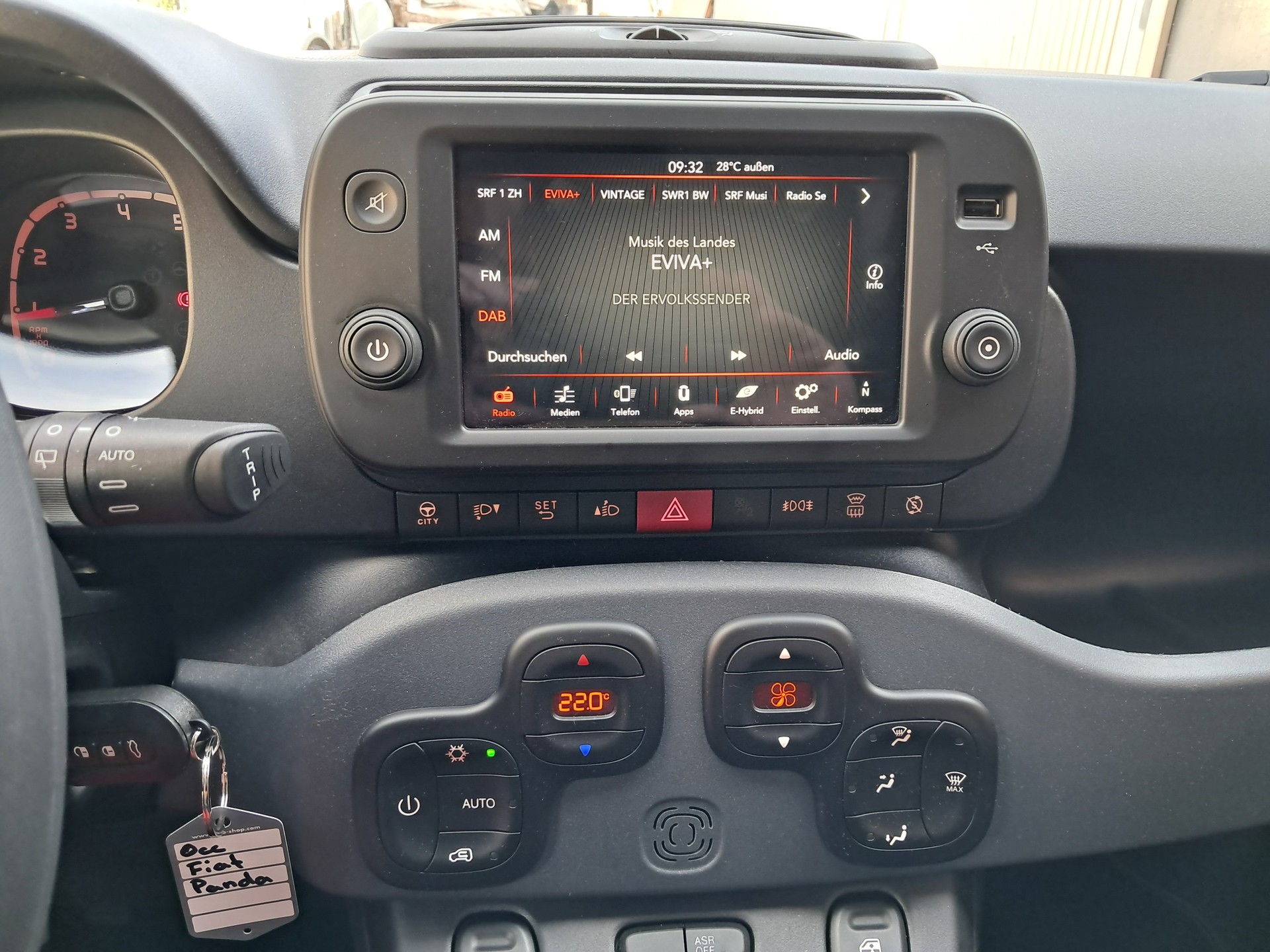 FIAT Panda 1.0 MHEV City Life-image-11