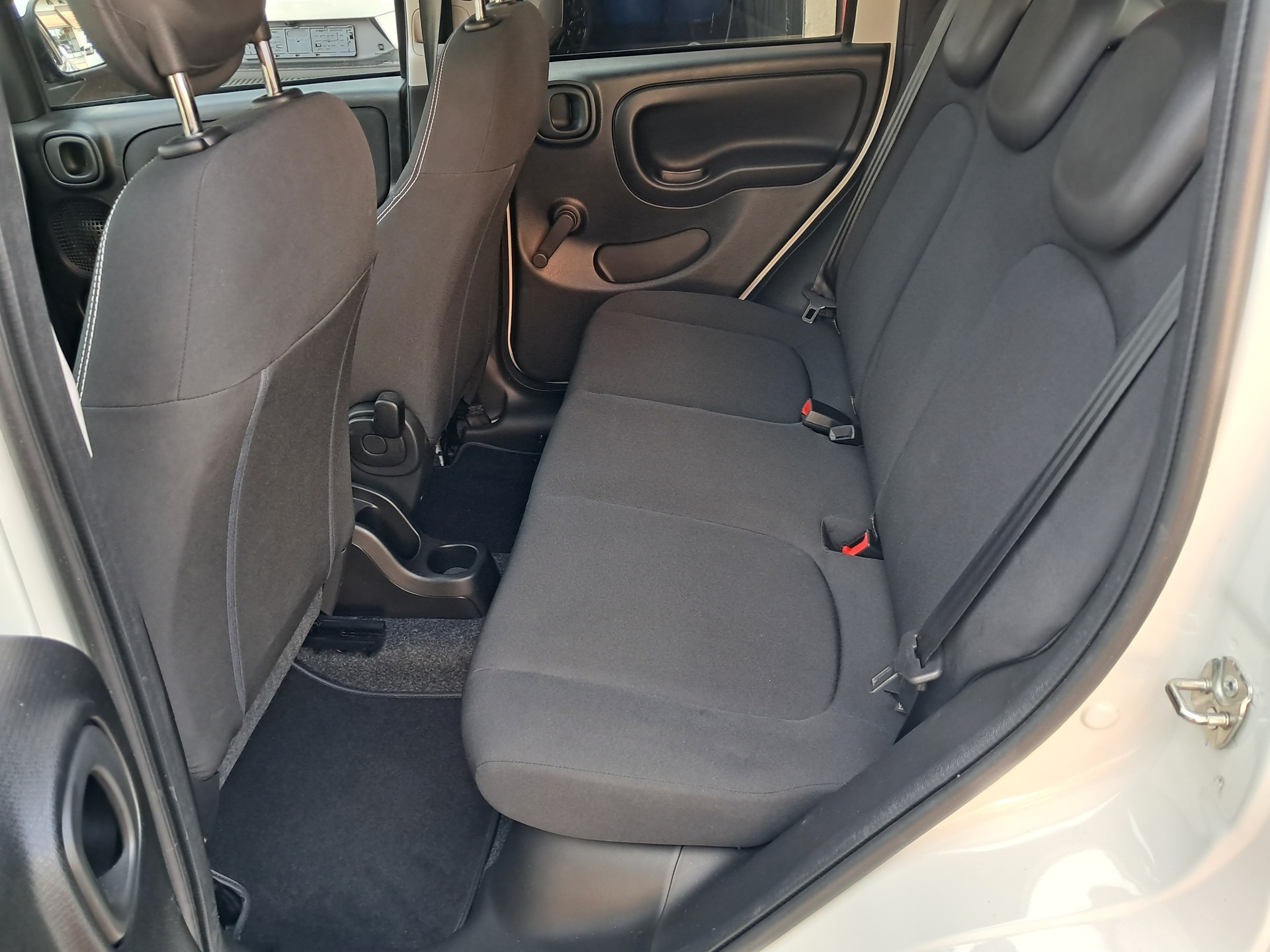 FIAT Panda 1.0 MHEV City Life-image-8