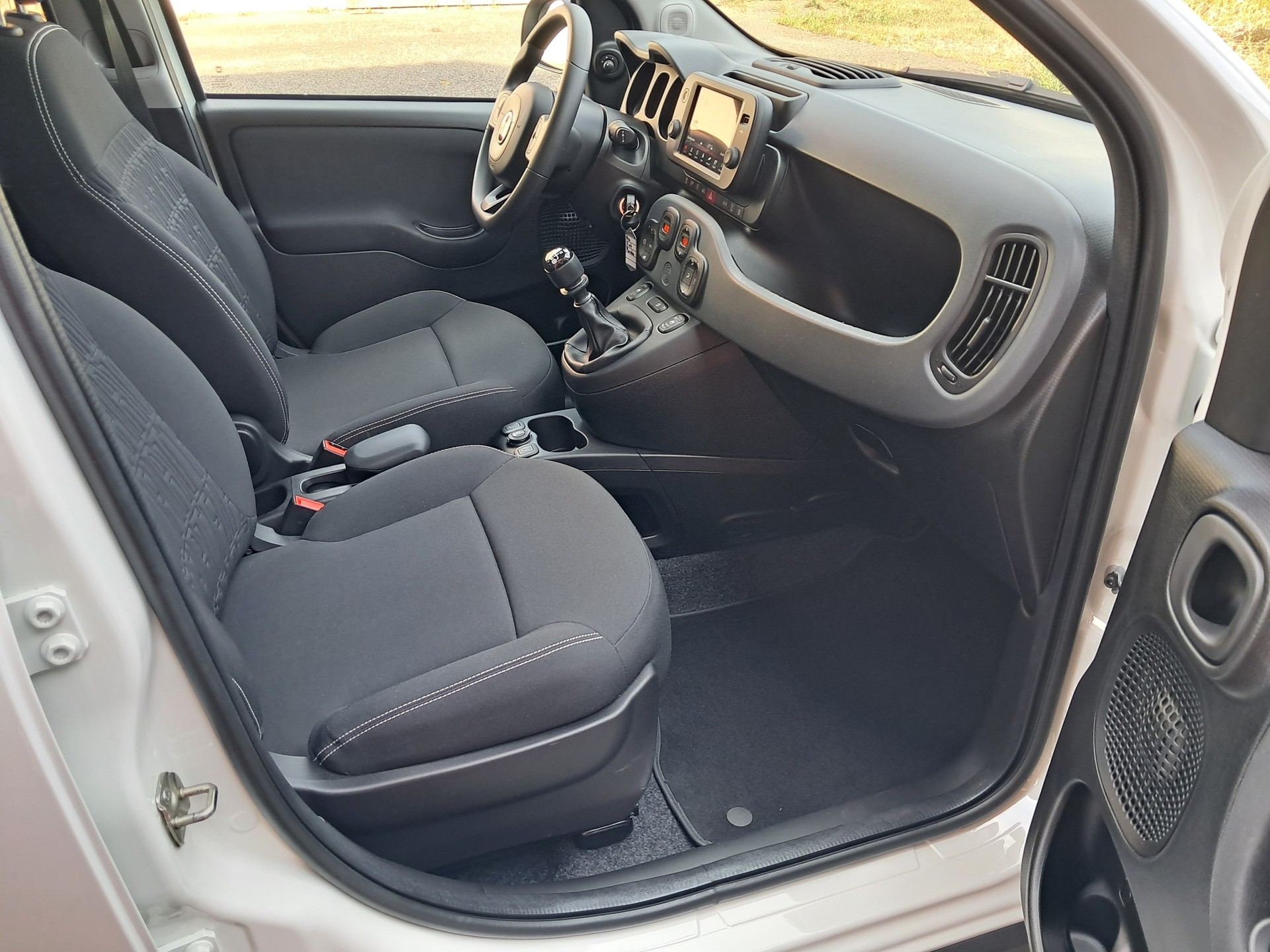 FIAT Panda 1.0 MHEV City Life-image-7
