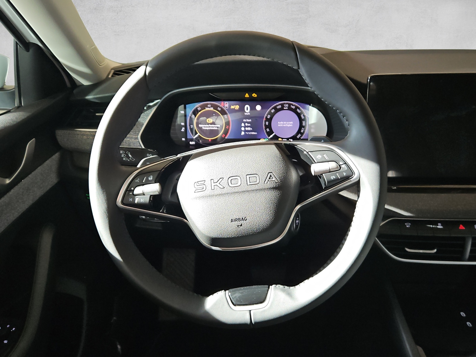 SKODA Octavia Combi 1.5 TSI mHEV DSG Selection-image-10