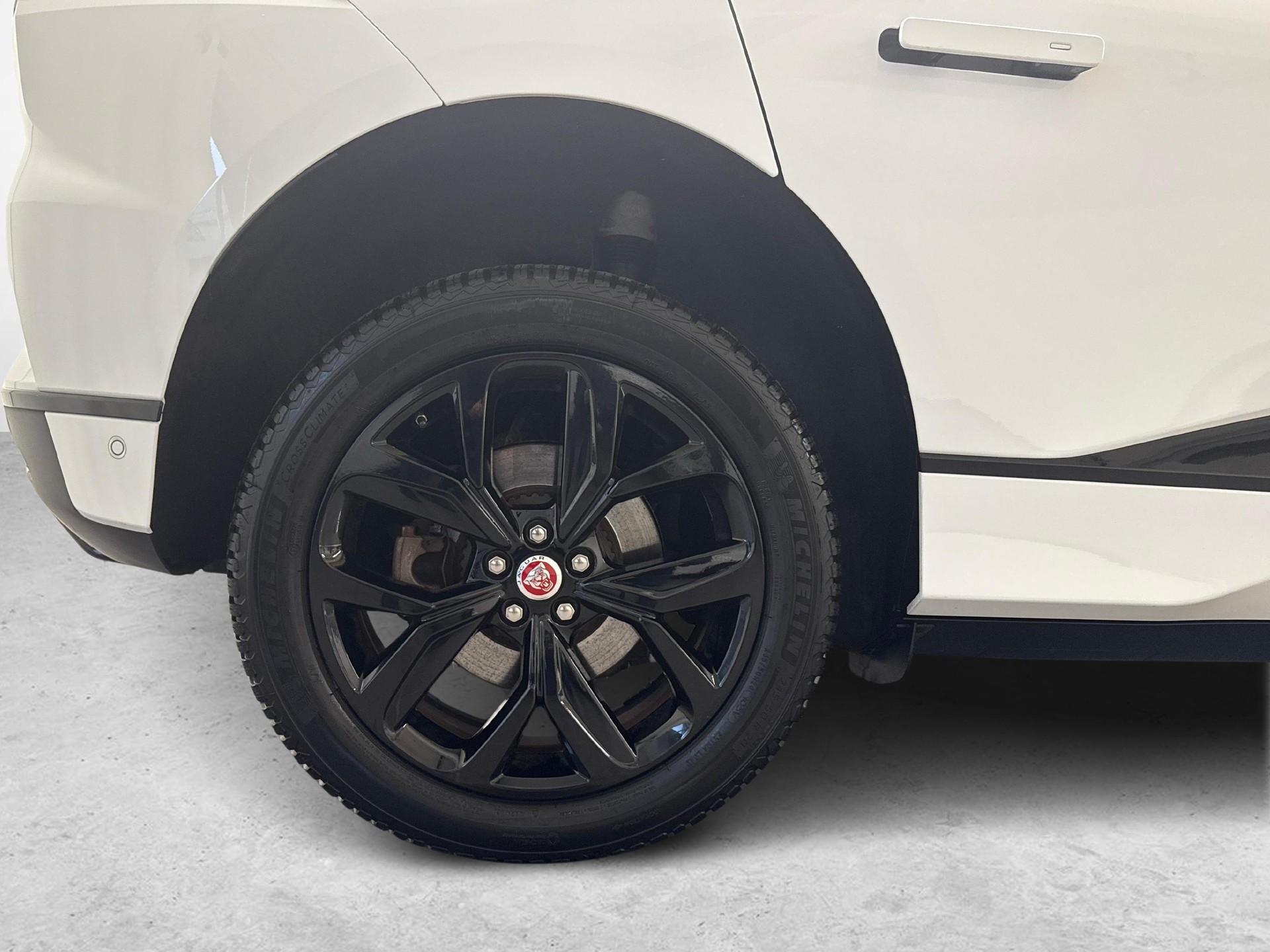 JAGUAR I-Pace EV400 SE AWD - Pneumatici invernali inclusi-image-13