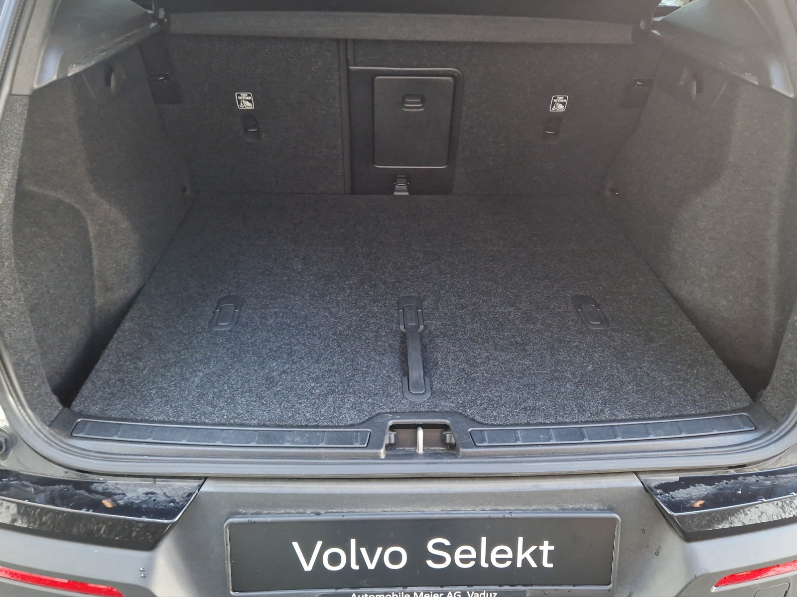 VOLVO XC40 P8 Twin Ultimate AWD-image-4