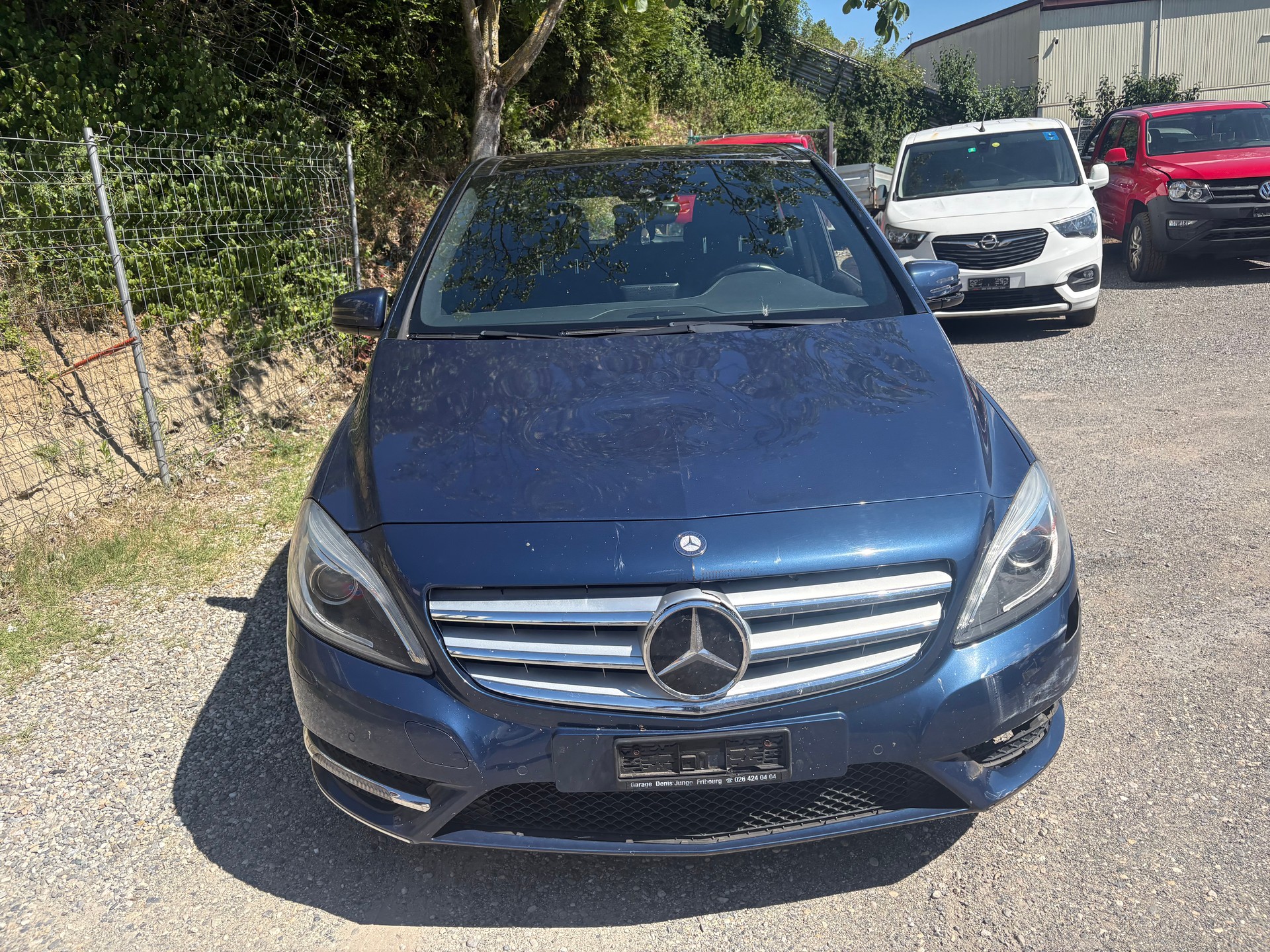 MERCEDES-BENZ B 200 CDI-image-1