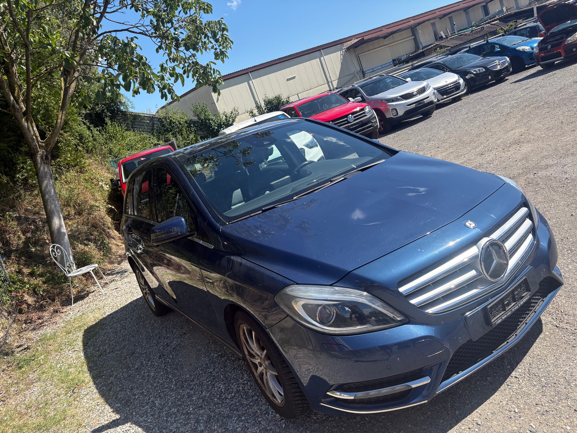 MERCEDES-BENZ B 200 CDI-image-2