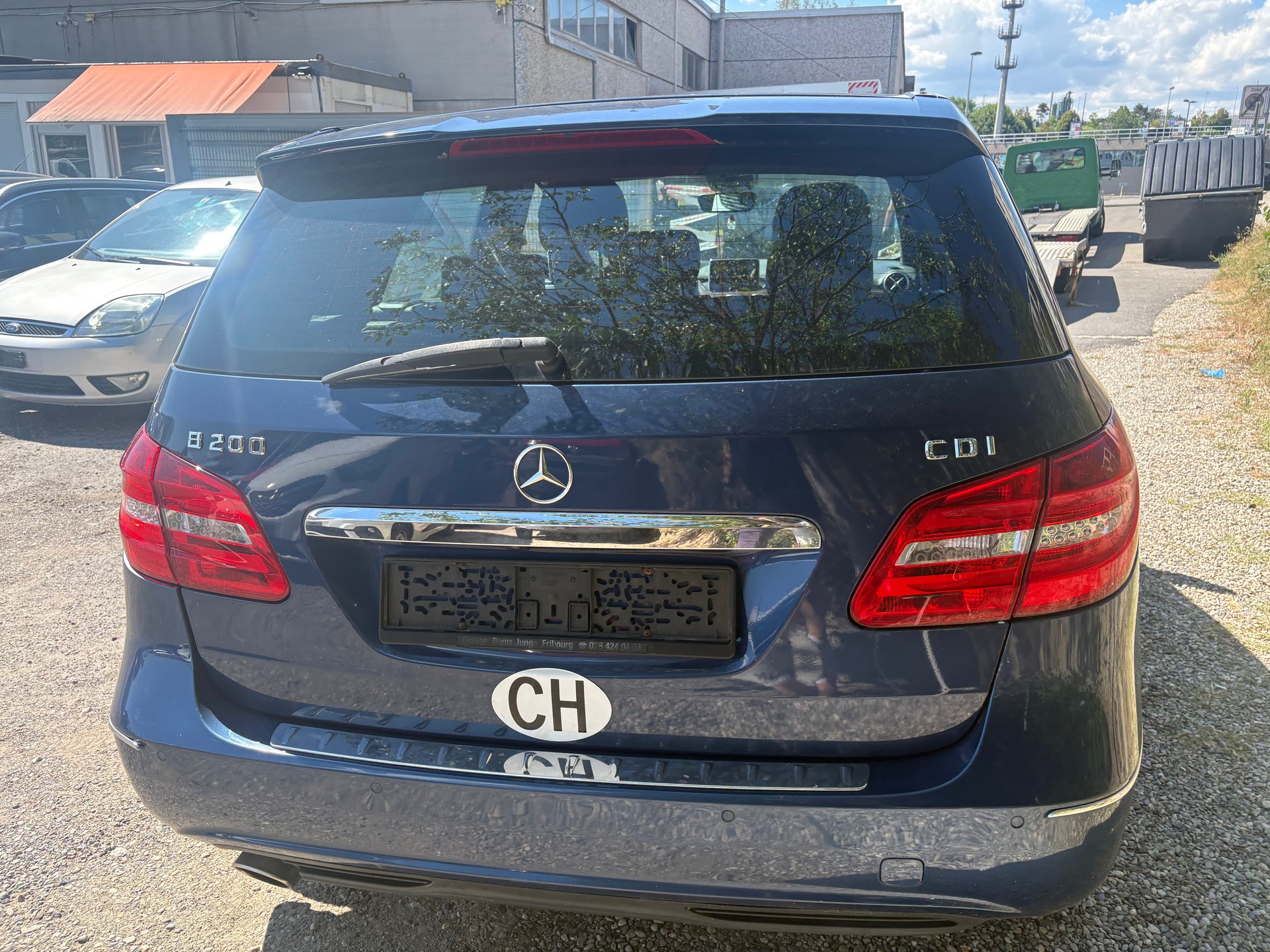 MERCEDES-BENZ B 200 CDI-image-8
