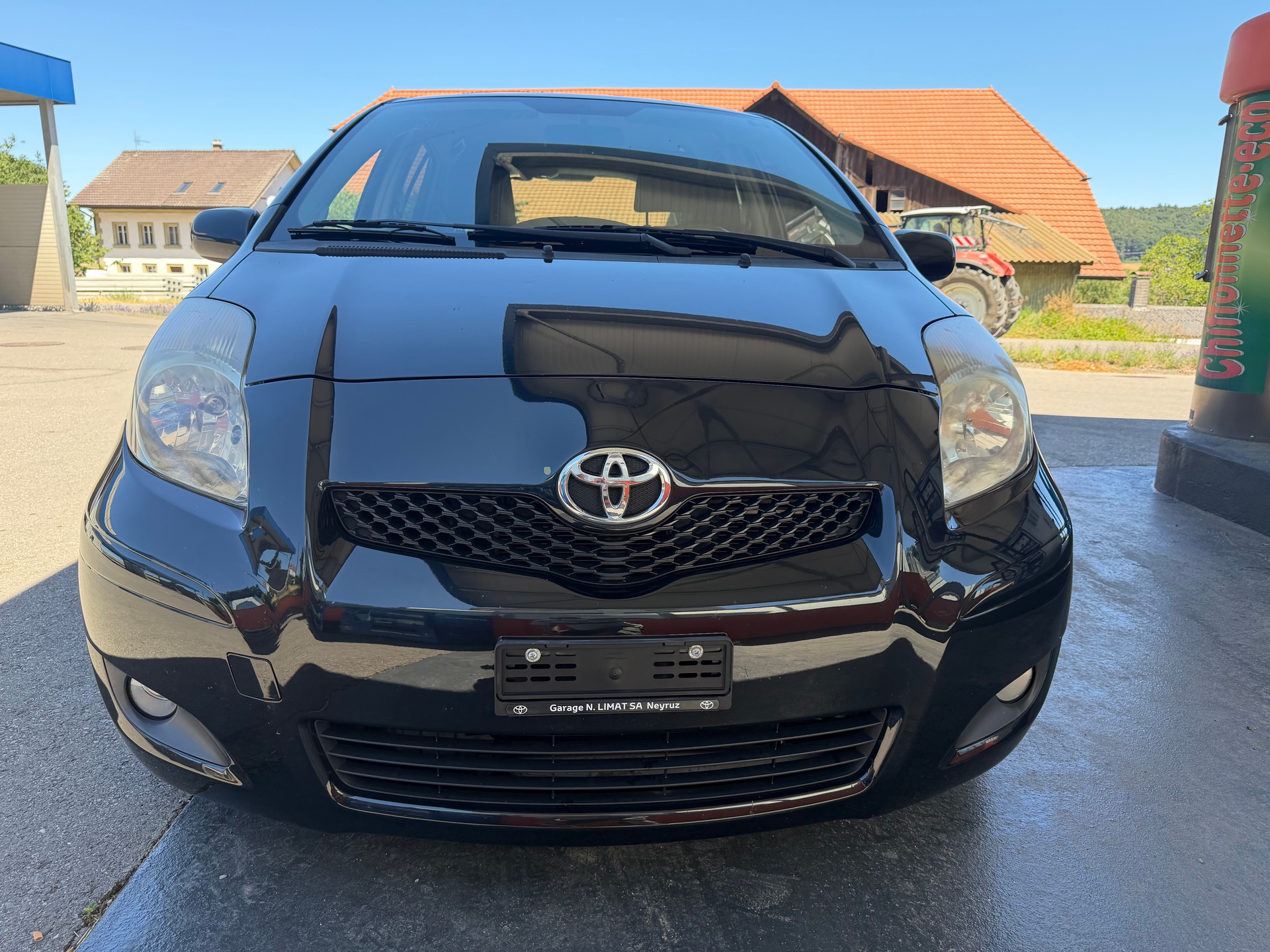 TOYOTA Yaris 1.33 chic Automatic-image-2