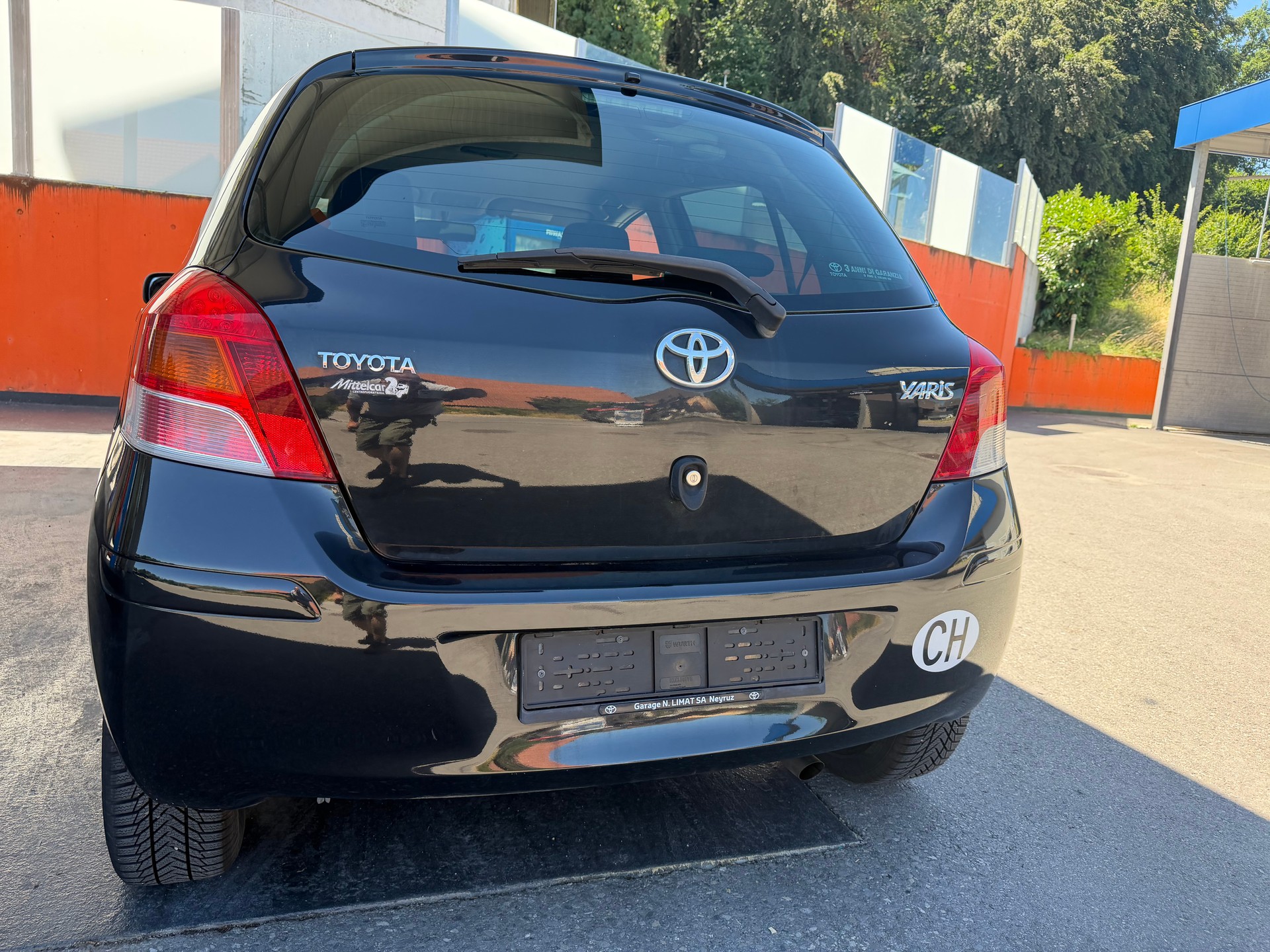 TOYOTA Yaris 1.33 chic Automatic-image-8