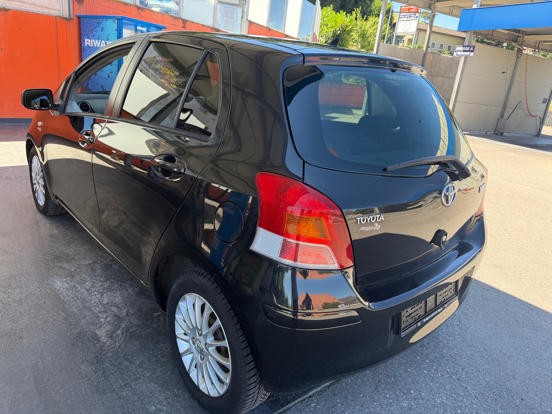 TOYOTA Yaris 1.33 chic Automatic-image-6
