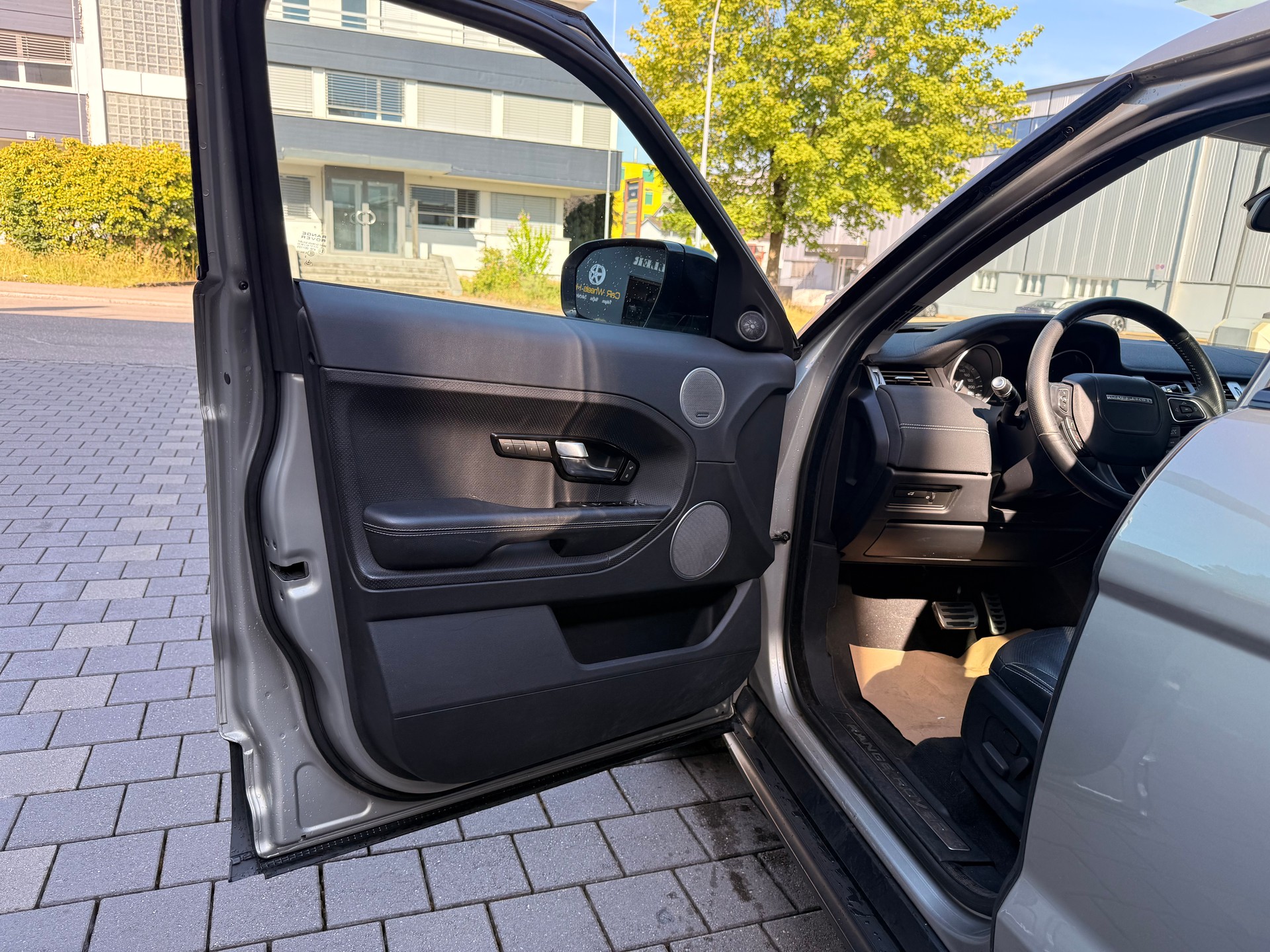 LAND ROVER Range Rover Evoque 2.0 Si4 Dynamic AT6-image-11