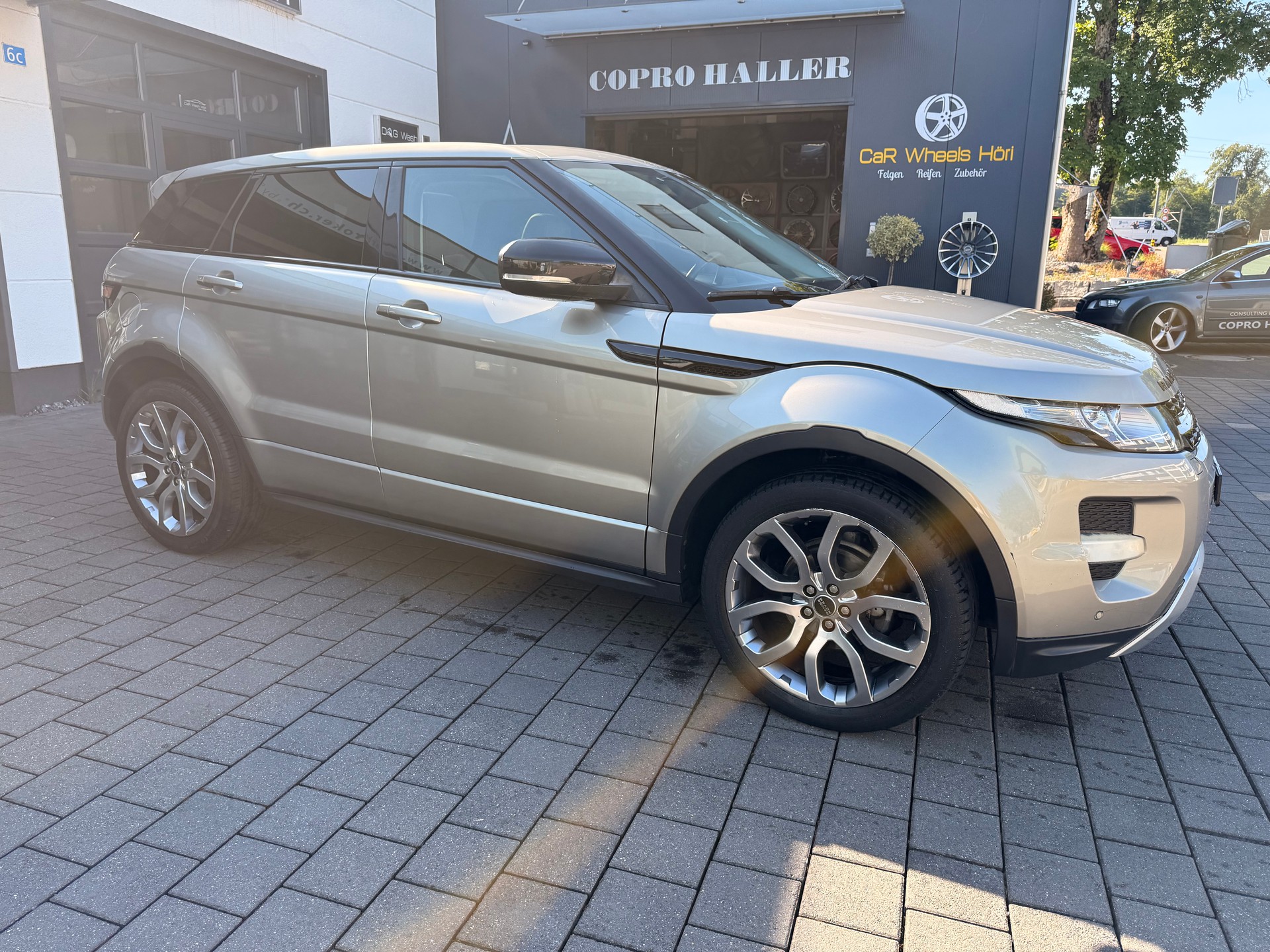LAND ROVER Range Rover Evoque 2.0 Si4 Dynamic AT6-image-5