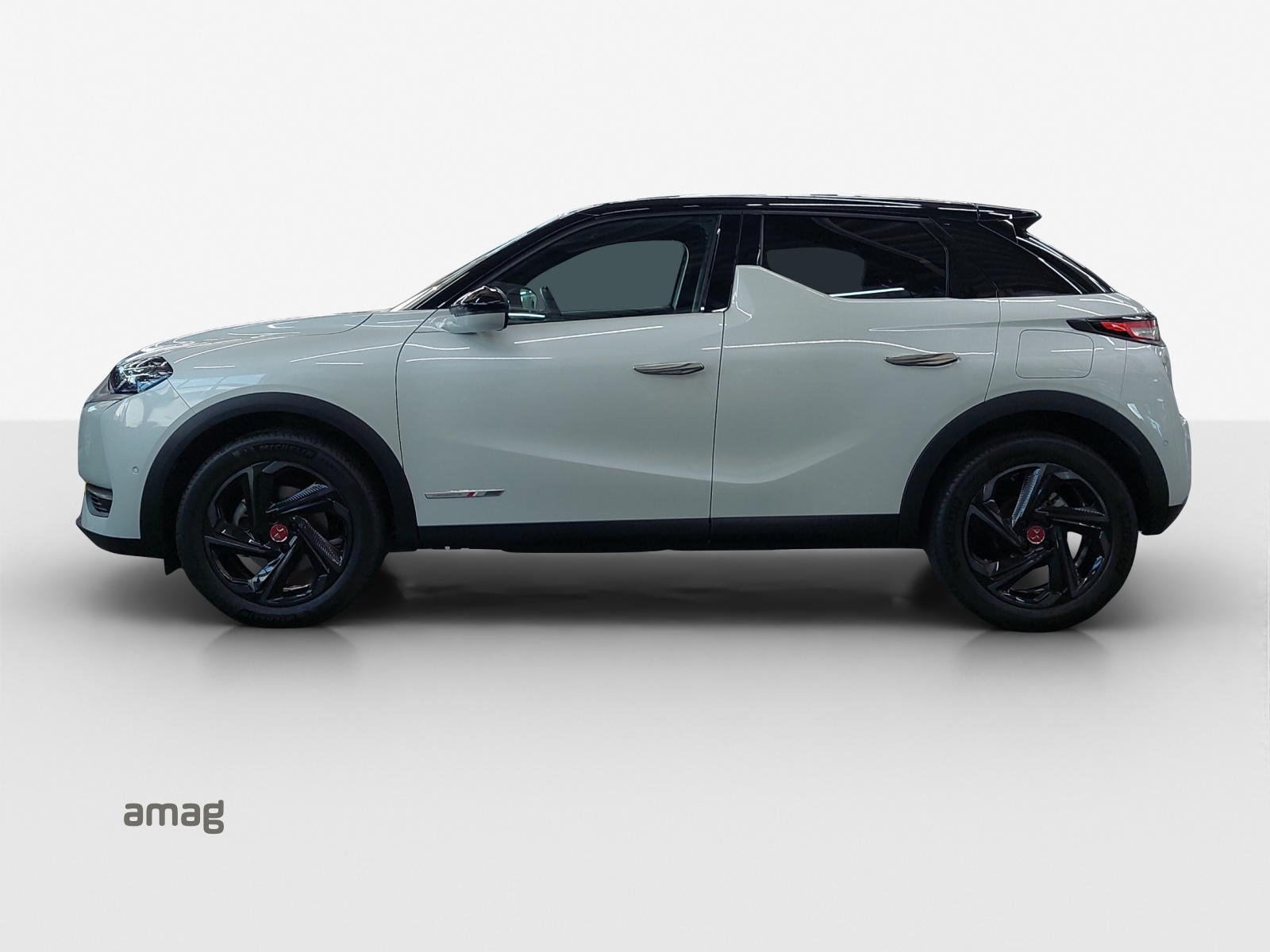 DS AUTOMOBILES DS 3 Crossback 1.5 BlueHDi Performance Line EAT8-image-1