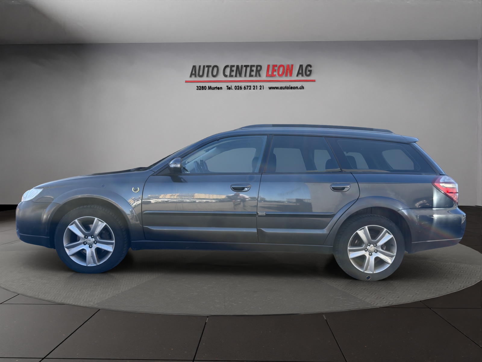 SUBARU Outback 2.0D AWD Limited-showroom-element-2