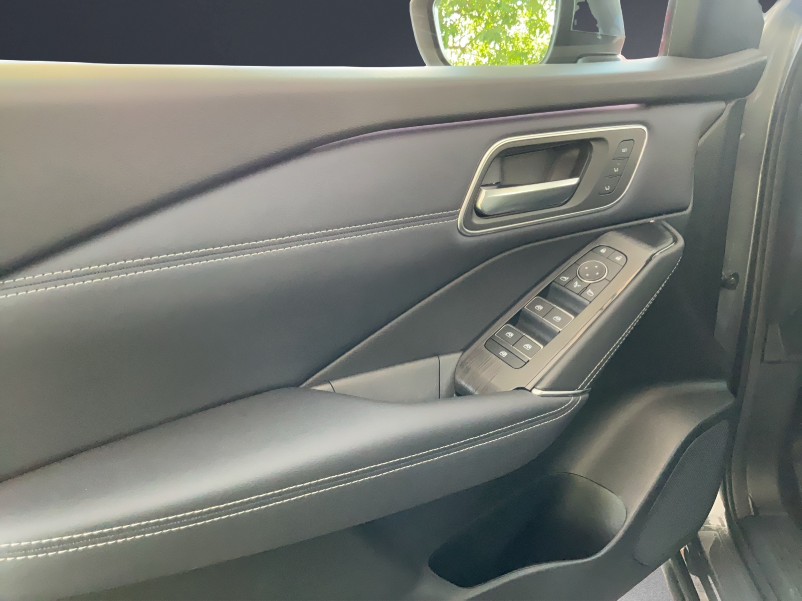 NISSAN Qashqai 1.5 VC-T Tekna-image-8