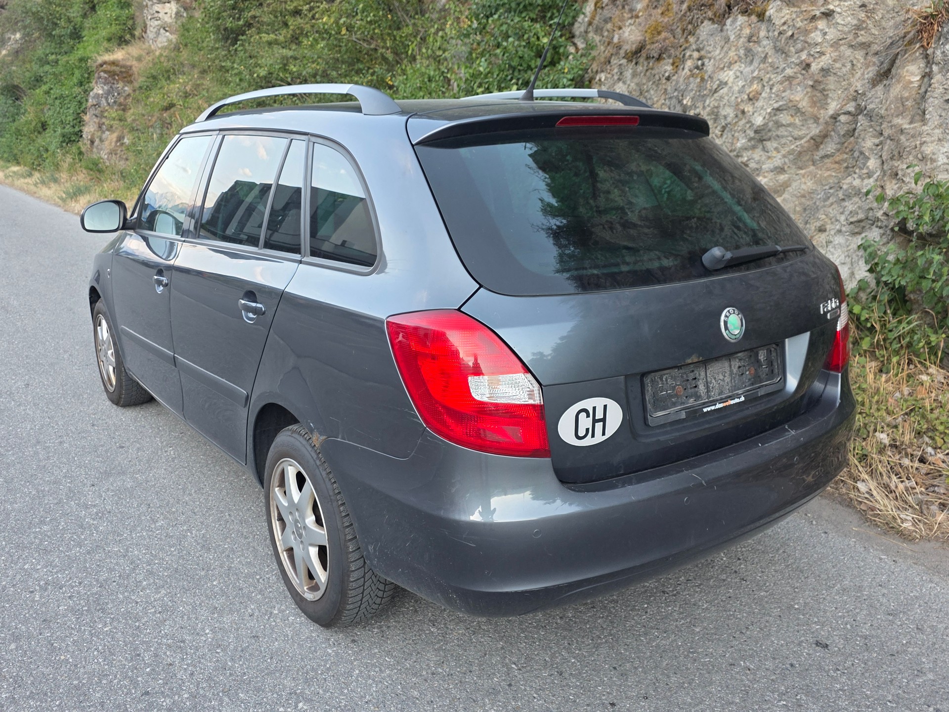 SKODA Fabia 1.2 TSI Elegance-image-2