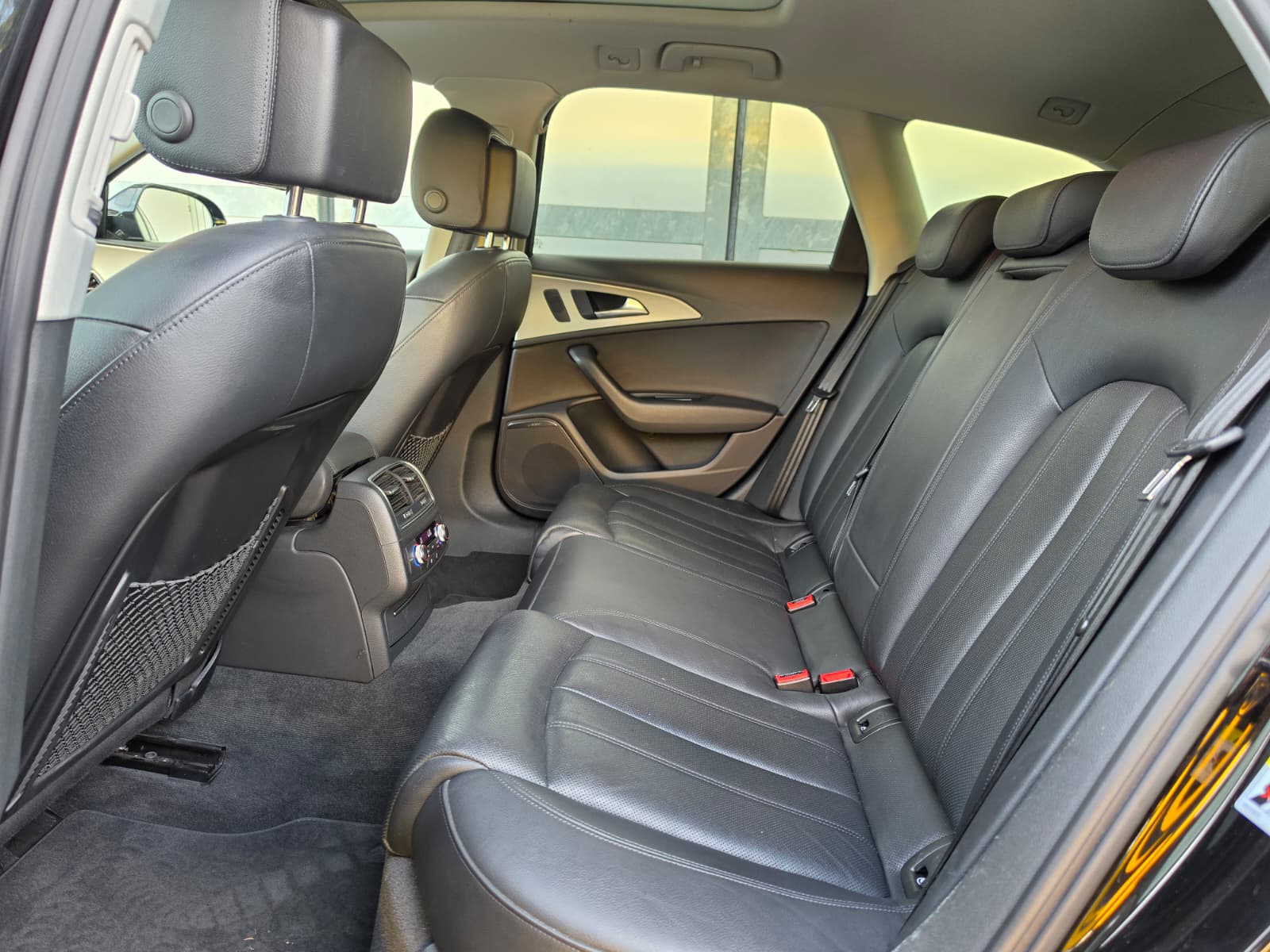 AUDI A6 ALLROAD-image-2