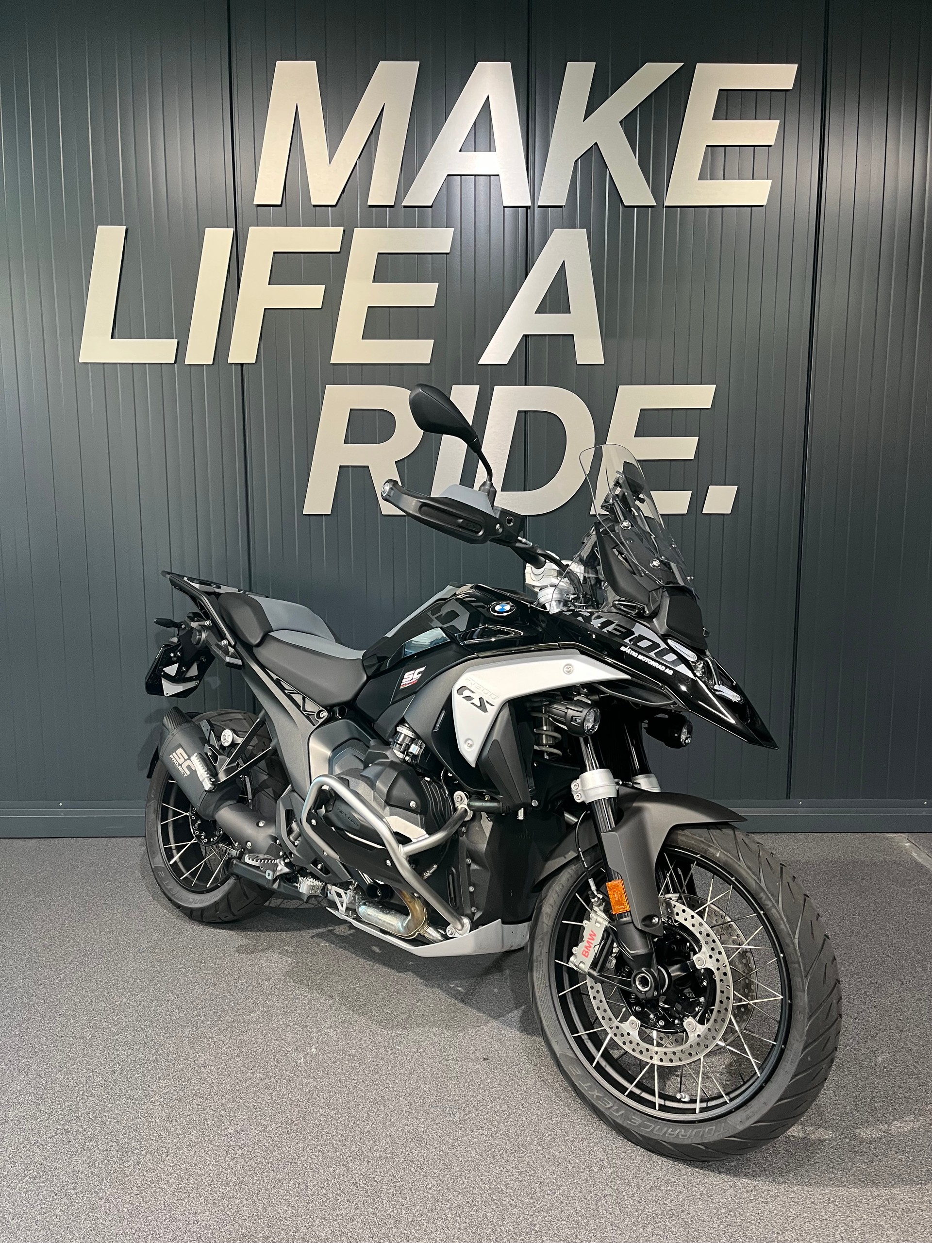 BMW R 1300 GS-showroom-element-1