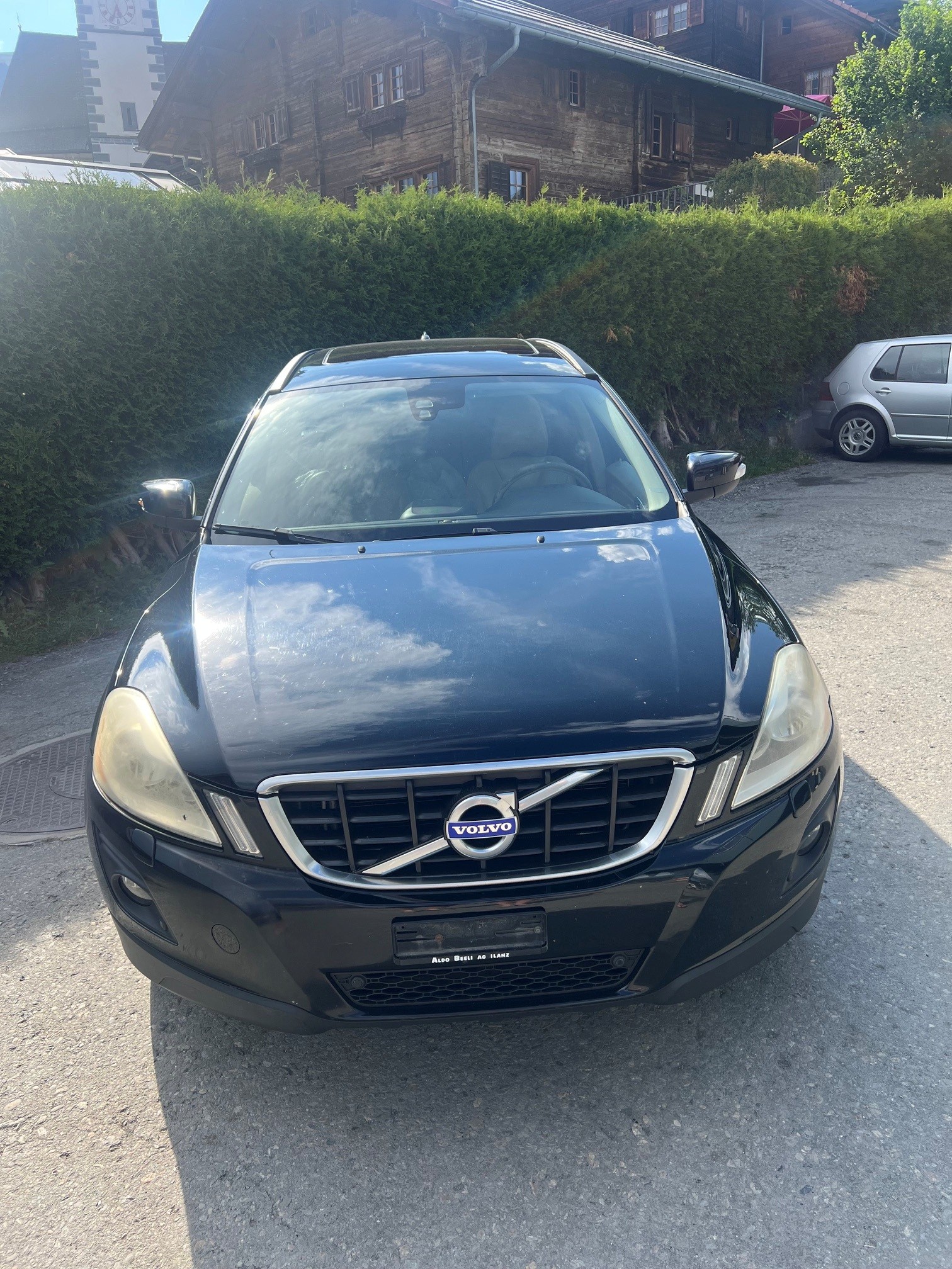 VOLVO XC60 D5 AWD Momentum Geartronic-image-2
