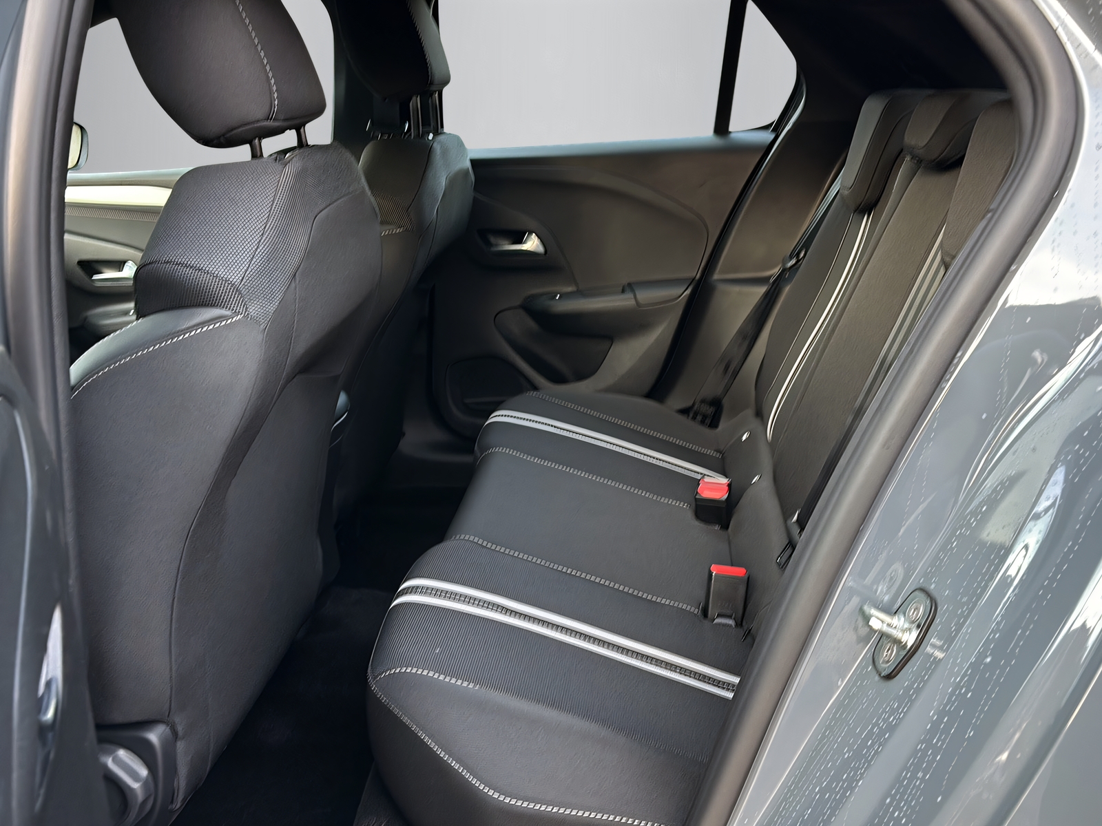 OPEL Corsa F 1.2 T Hybrid Viva-image-6