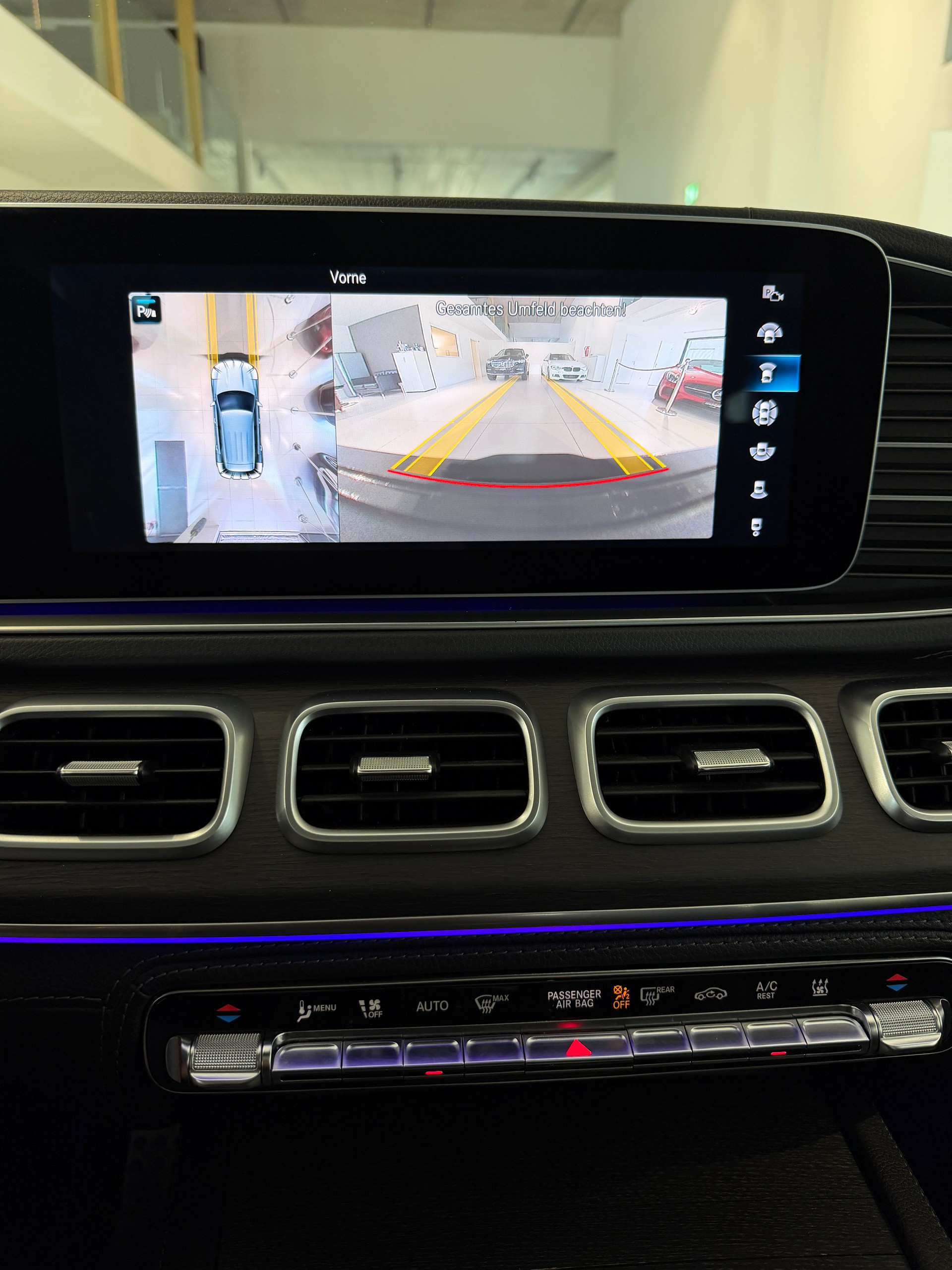 MERCEDES-BENZ GLE 350 de 4Matic AMG Line 9G-Tronic-image-13
