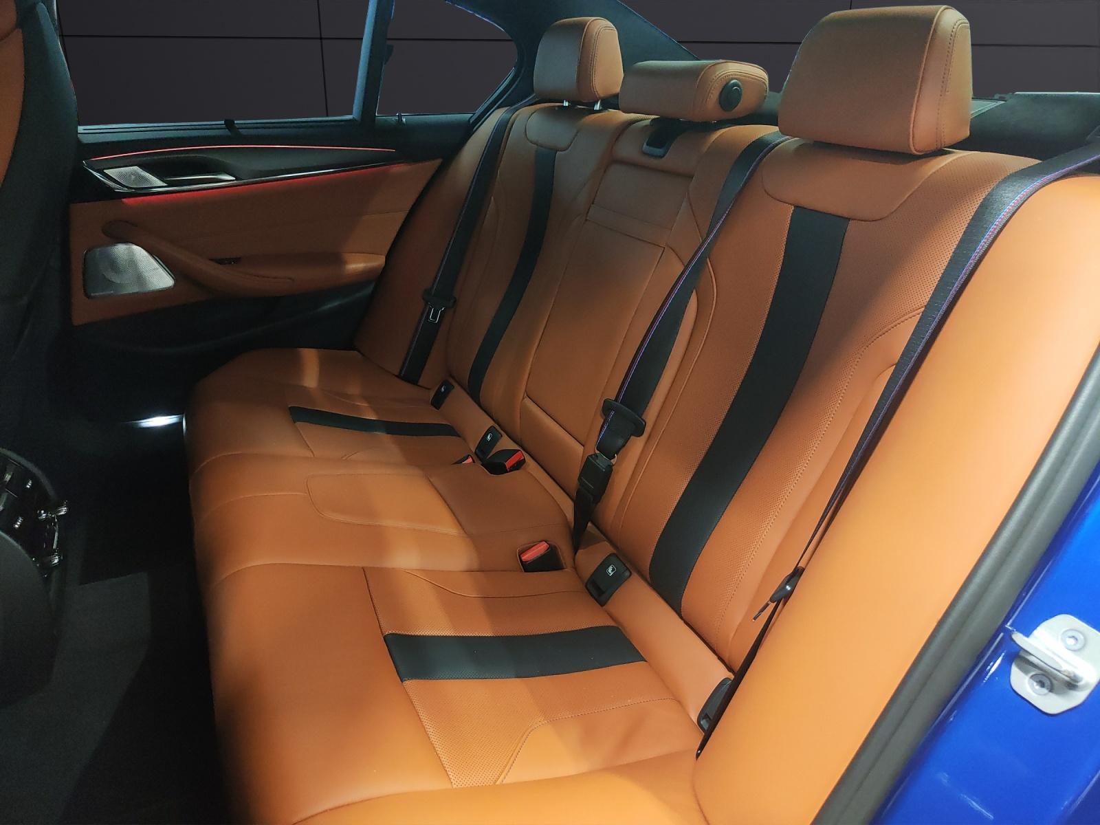 BMW M5 Competition xDrive-image-16