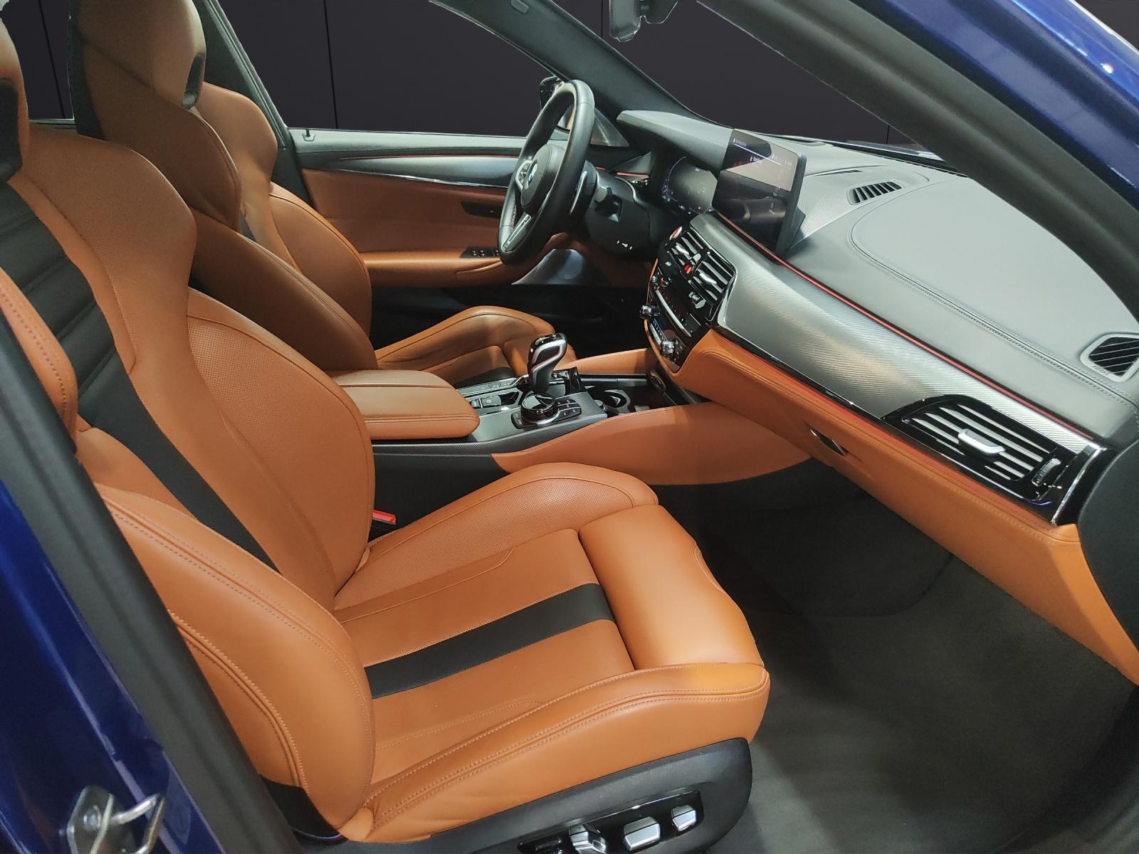 BMW M5 Competition xDrive-image-18