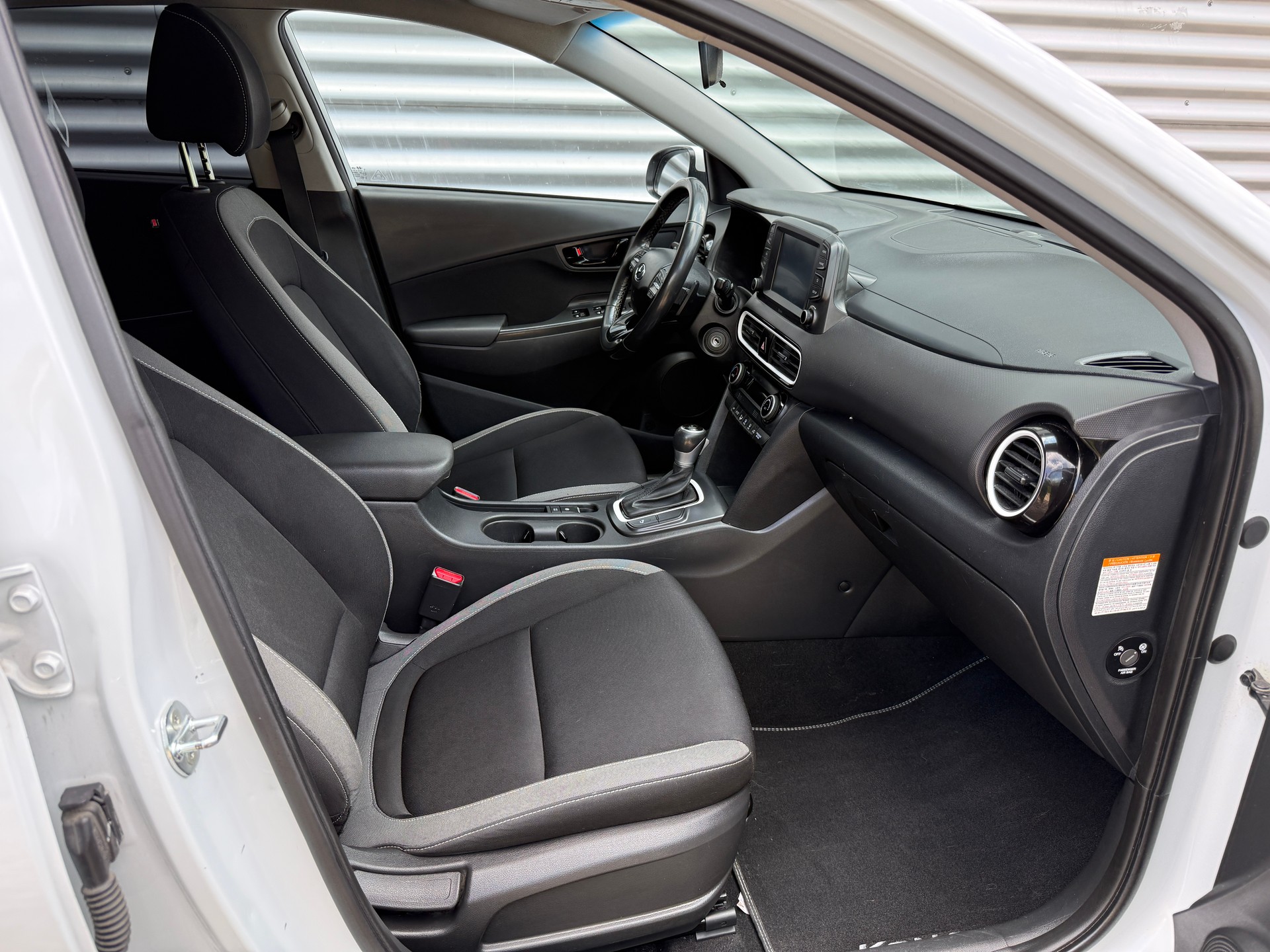 HYUNDAI Kona 1.6 GDi HEV Origo DCT-image-6