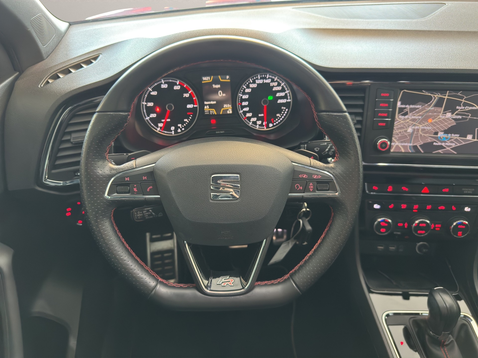 SEAT Ateca 1.4 TSI FR DSG-image-12