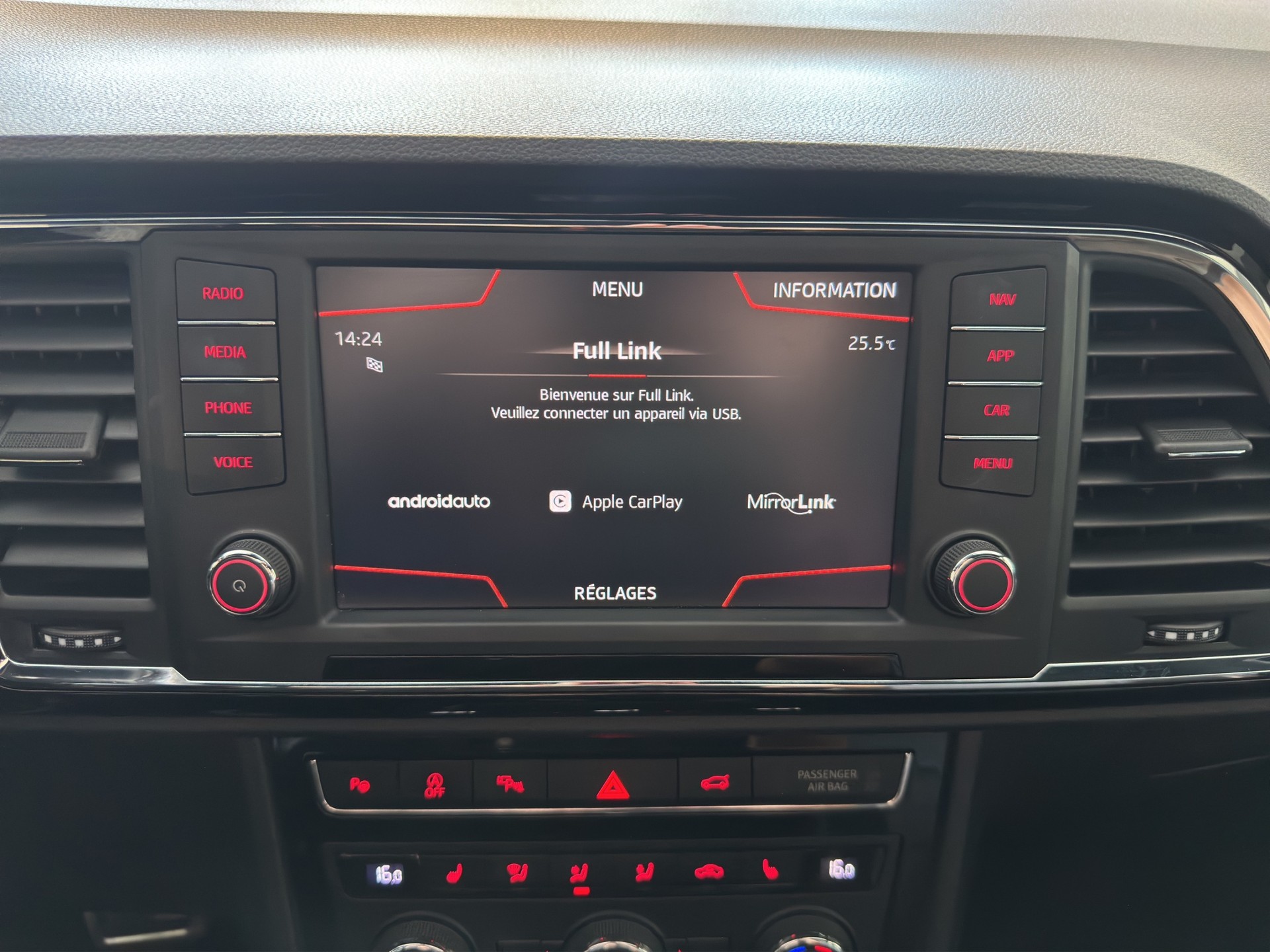 SEAT Ateca 1.4 TSI FR DSG-image-17