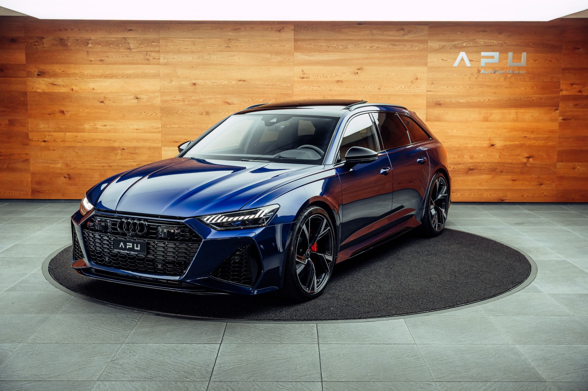 AUDI RS6 Avant 4.0 TFSI V8 quattro APR 719PS-showroom-element-3
