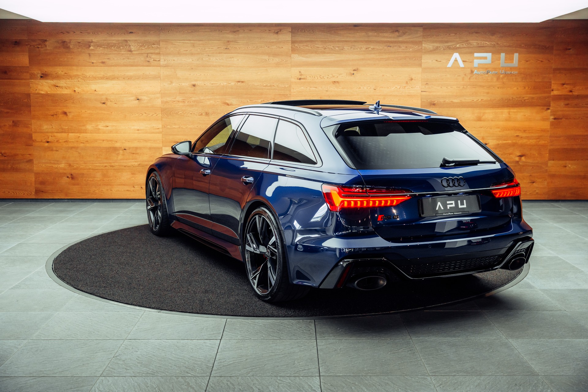 AUDI RS6 Avant 4.0 TFSI V8 quattro APR 719PS-showroom-element-2