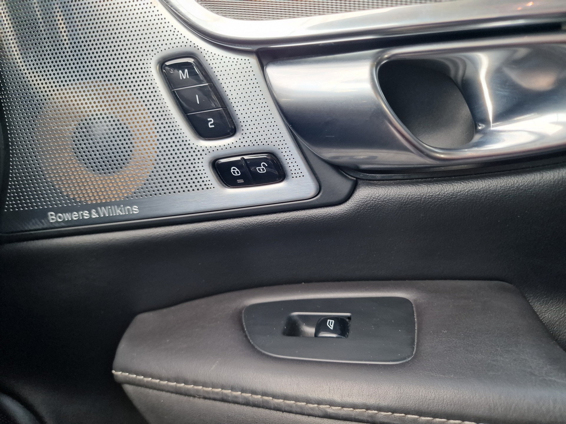 VOLVO V90 T6 AWD Inscription Geartronic 8xAlu 12Mt Gara-image-24