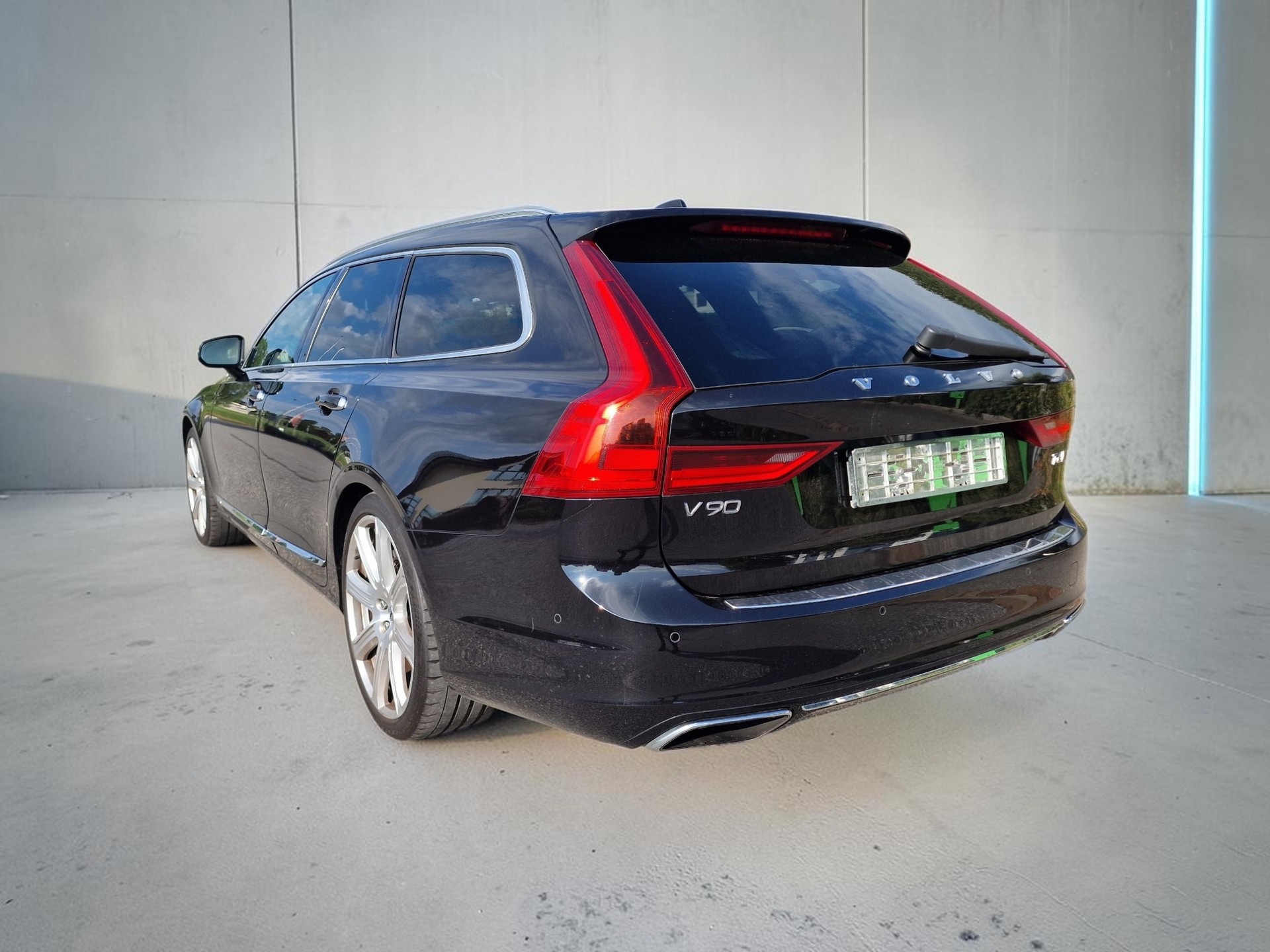 VOLVO V90 T6 AWD Inscription Geartronic 8xAlu 12Mt Gara-image-7
