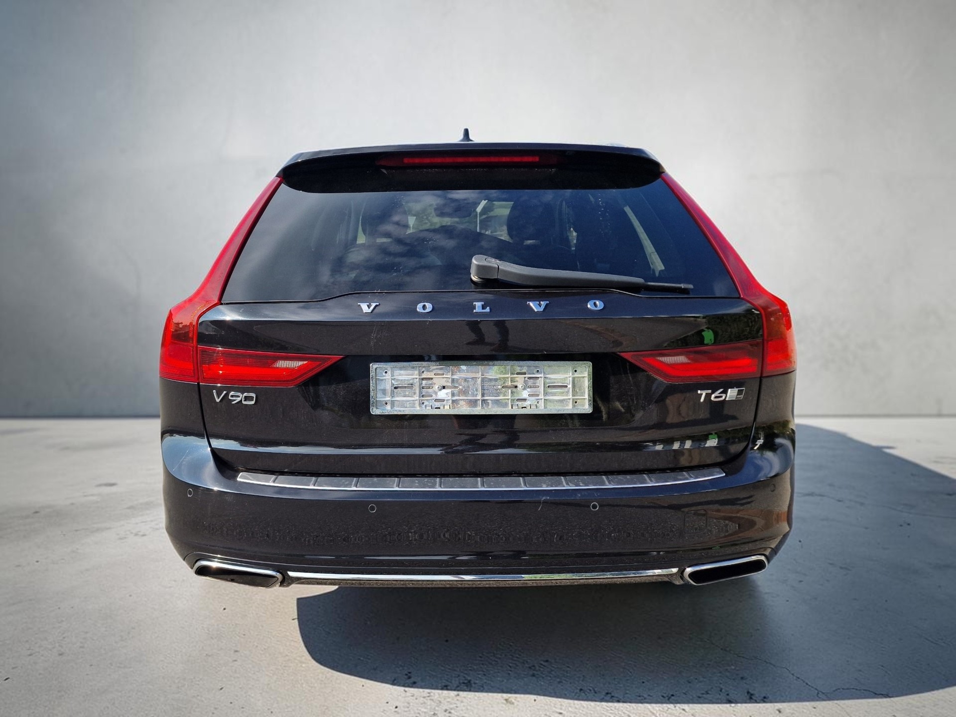 VOLVO V90 T6 AWD Inscription Geartronic 8xAlu 12Mt Gara-image-6