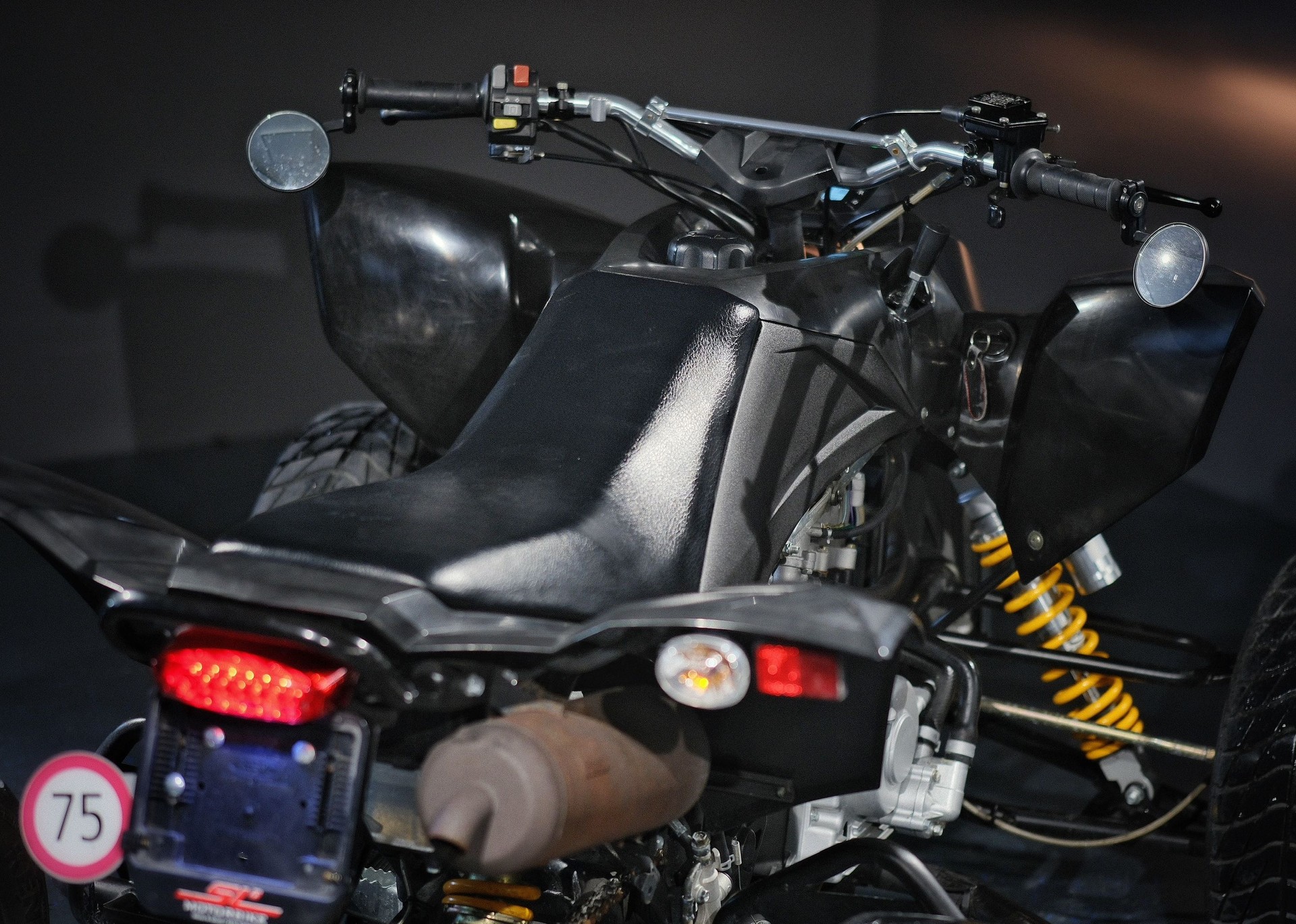 SMC (SM) Ram 323 Racing Edition-image-12