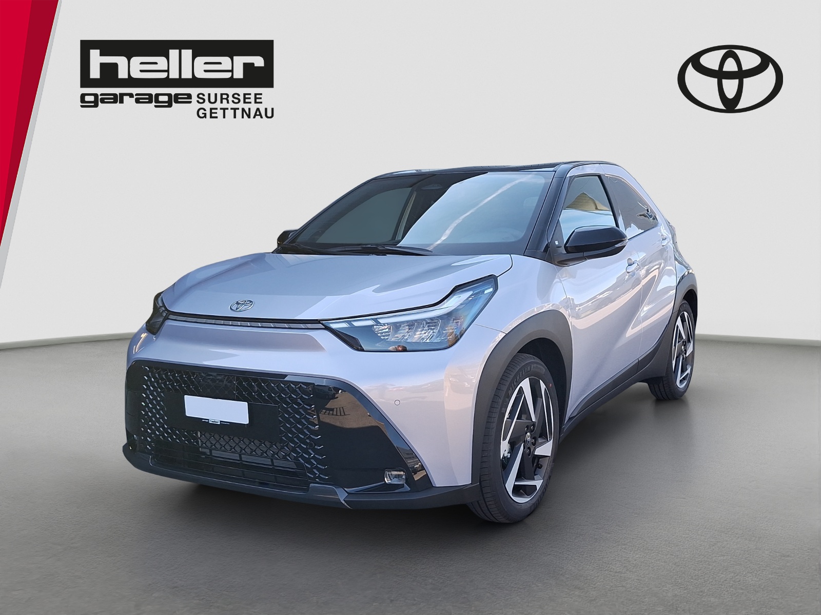 TOYOTA Aygo X 1.5 VVT-i HSD Style